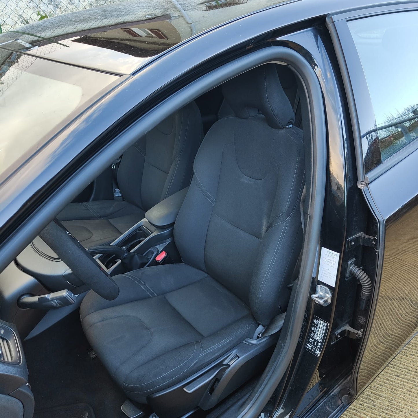 VOLVO - V40 (2018 - km 130.000 - Diesel)
