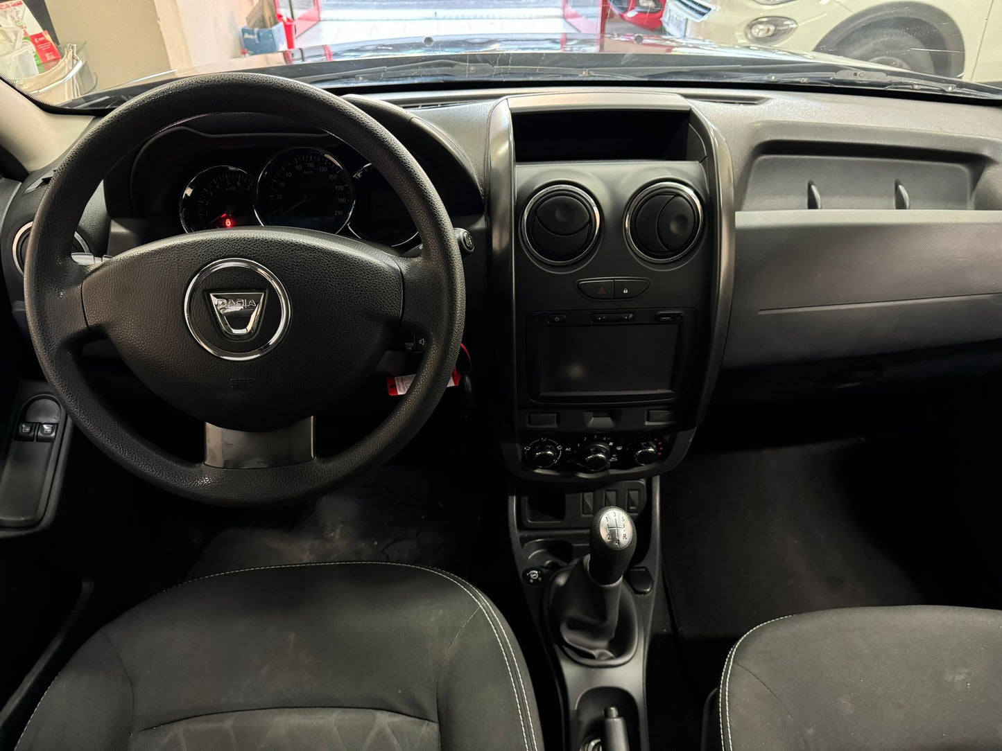DACIA - DUSTER (2015 - km 103.000 - Gpl)