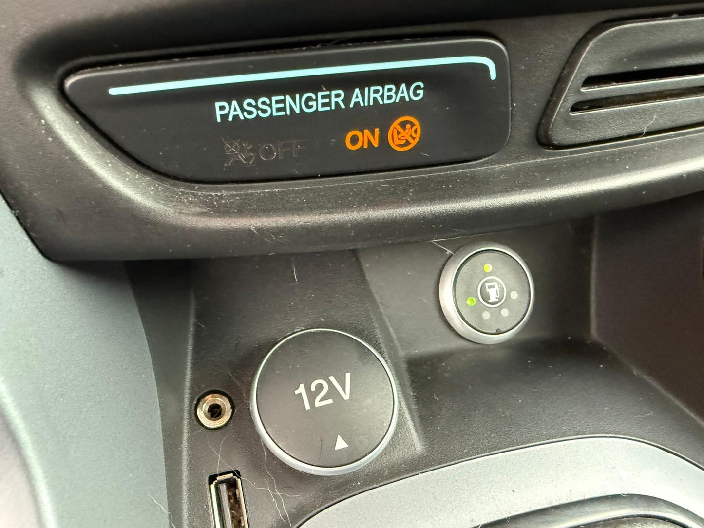 FORD - B-MAX (2017 - km 77.000 - Gpl)