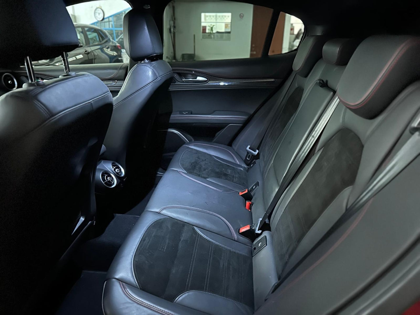 ALFA ROMEO - STELVIO (2019 - 98.000 km - Benzina)