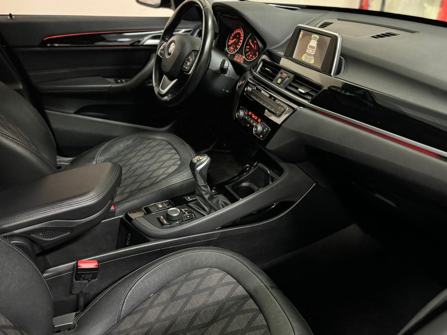BMW - X1 (2016 - km 198.000 - Diesel)