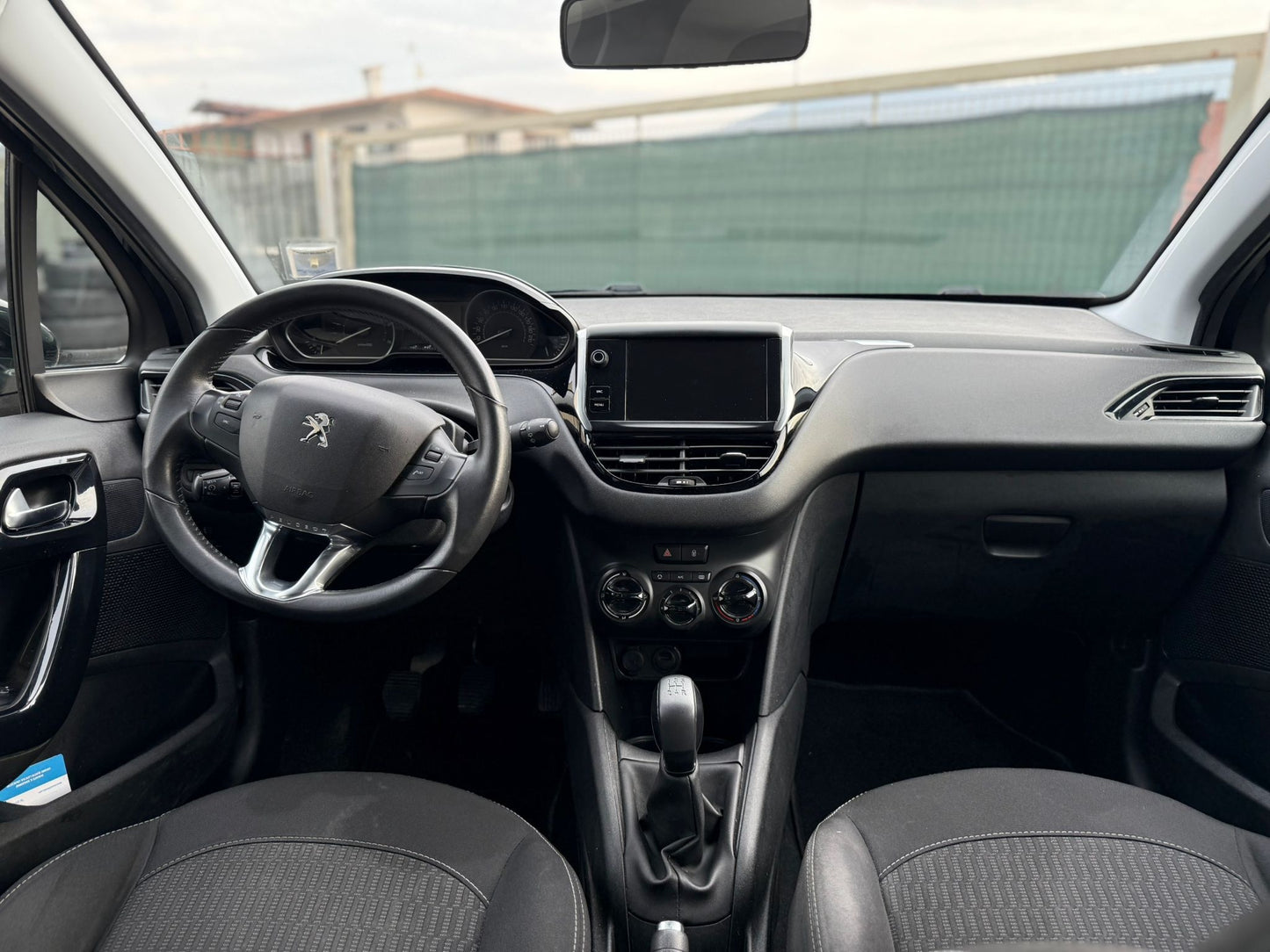 PEUGEOT - 208 (2019 - km 170.000 - Diesel)