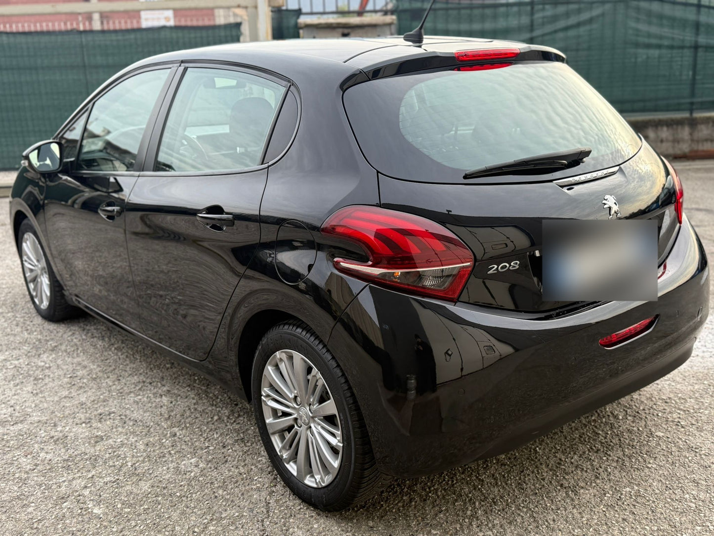 PEUGEOT - 208 (2019 - km 170.000 - Diesel)