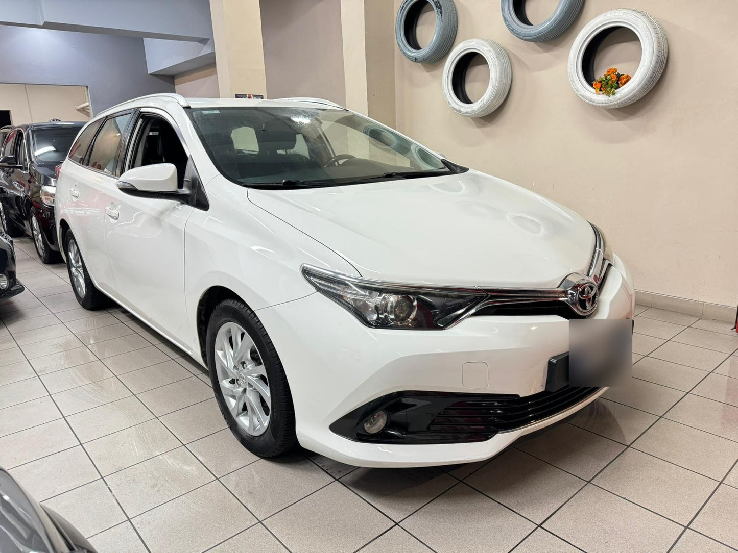 TOYOTA - AURIS (2016 - km 155.000 - Diesel)