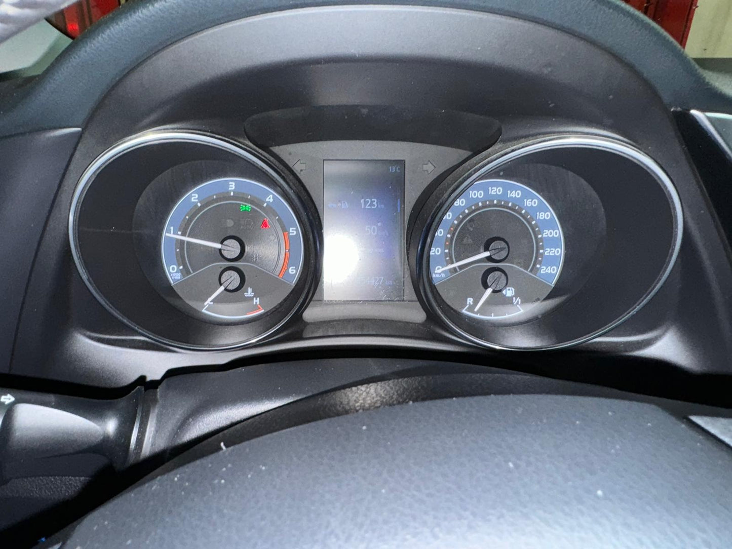TOYOTA - AURIS (2016 - km 155.000 - Diesel)