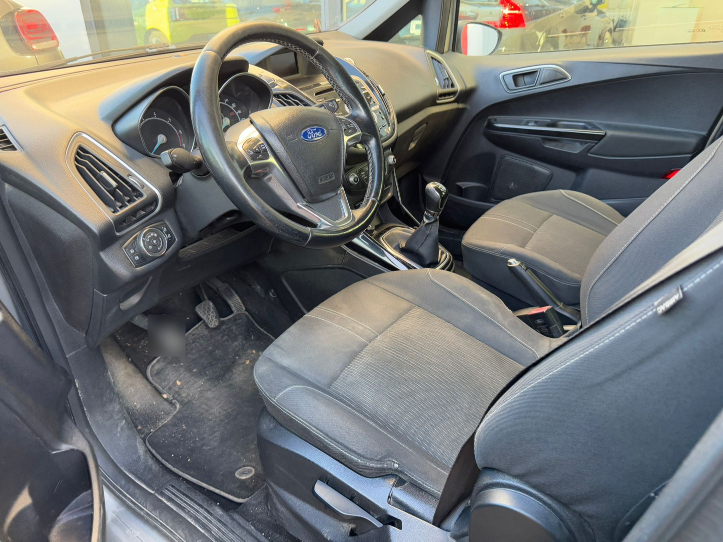 FORD - B-MAX (2012 - km 148.000 - Benzina)