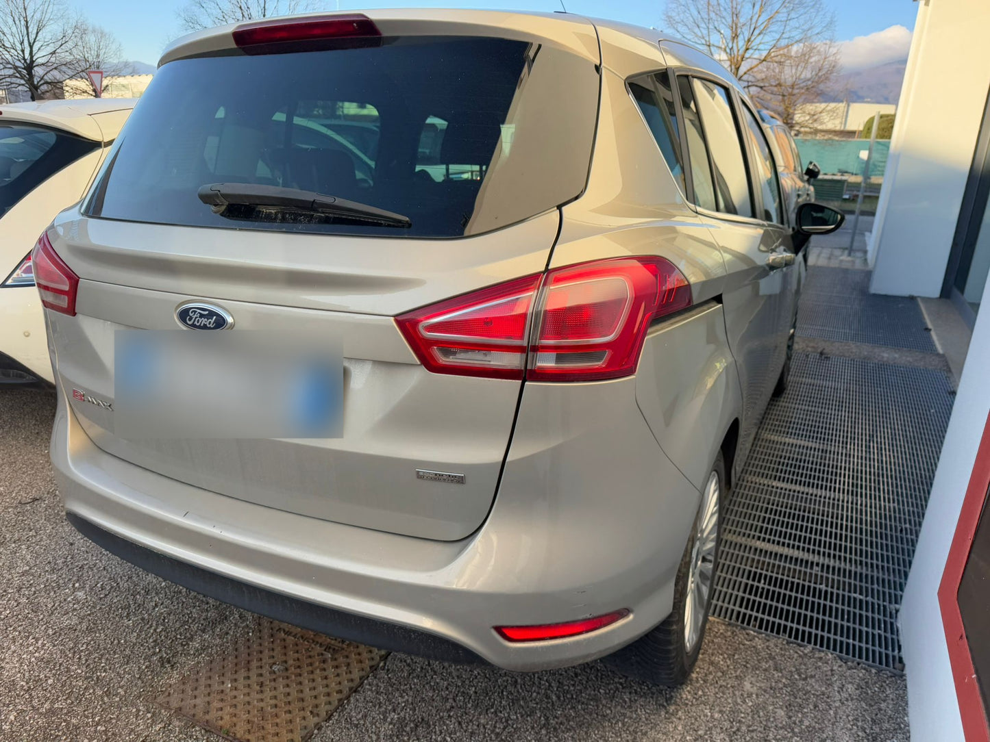 FORD - B-MAX (2012 - km 148.000 - Benzina)