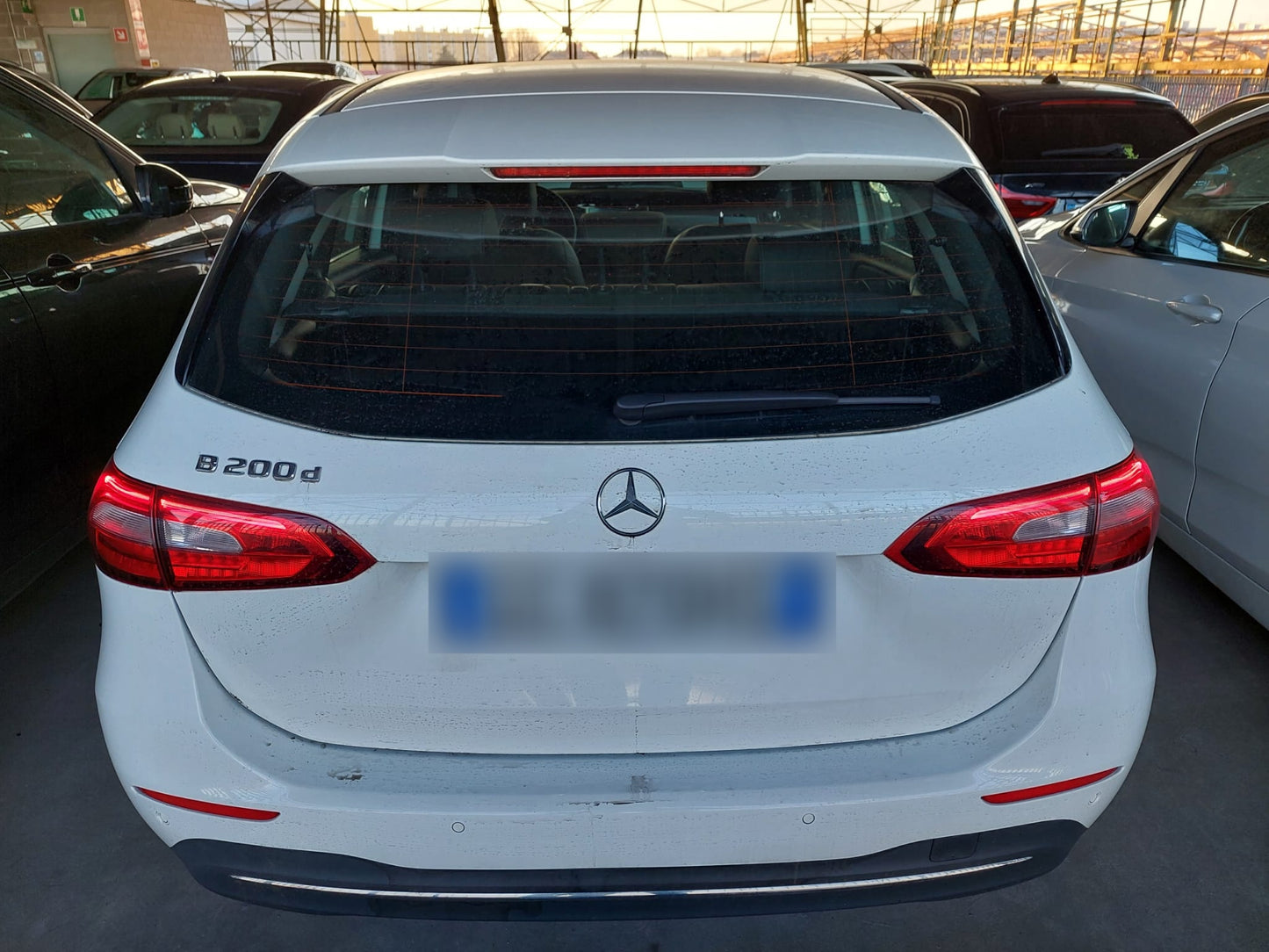 MERCEDES-BENZ - B 200 (2020 - km 132.350 - Diesel)