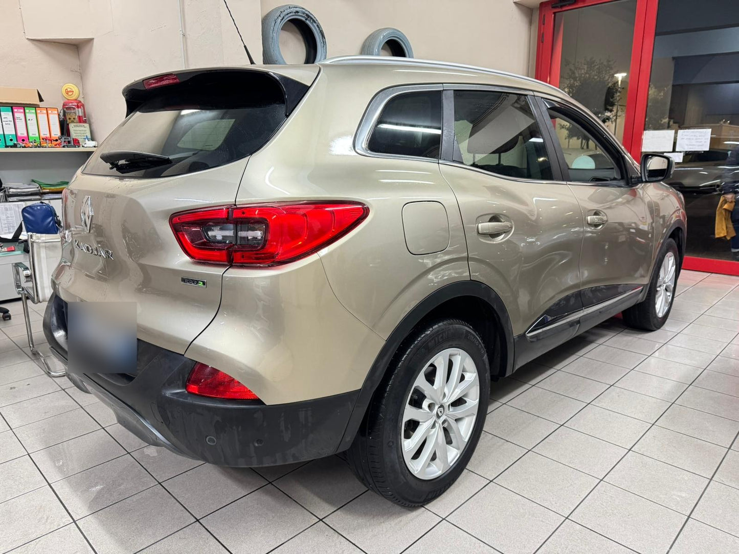 RENAULT - KADJAR (2015 - km 118.000 - Diesel)