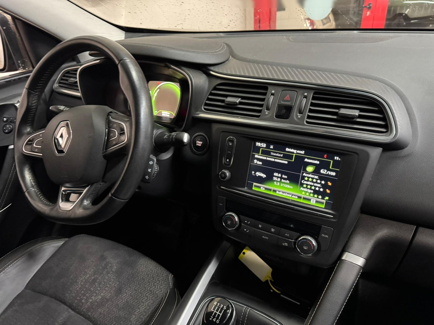 RENAULT - KADJAR (2015 - km 118.000 - Diesel)