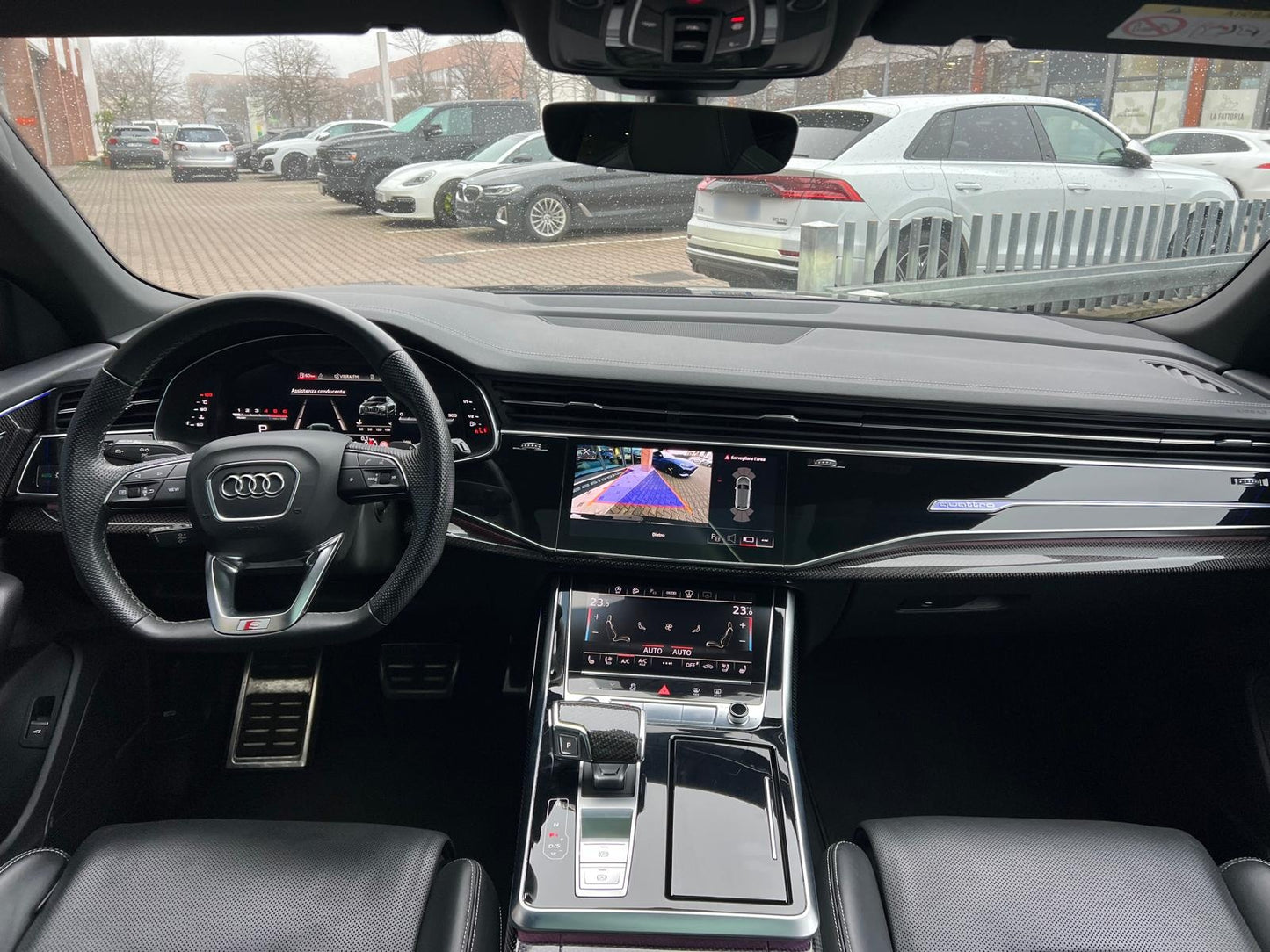 AUDI - Q8 (2023 - km 107.000 - Ibrida)