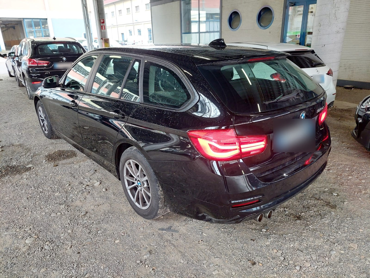 BMW - 320d (2018 - km 131.000 - Diesel)