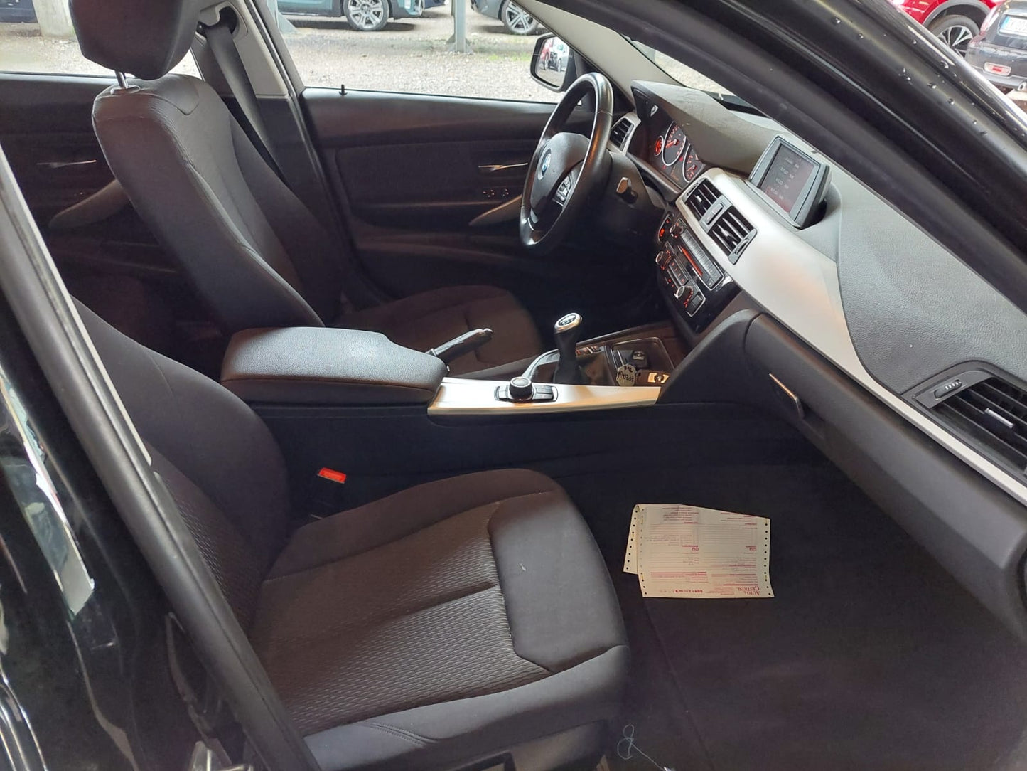BMW - 320d (2018 - km 131.000 - Diesel)
