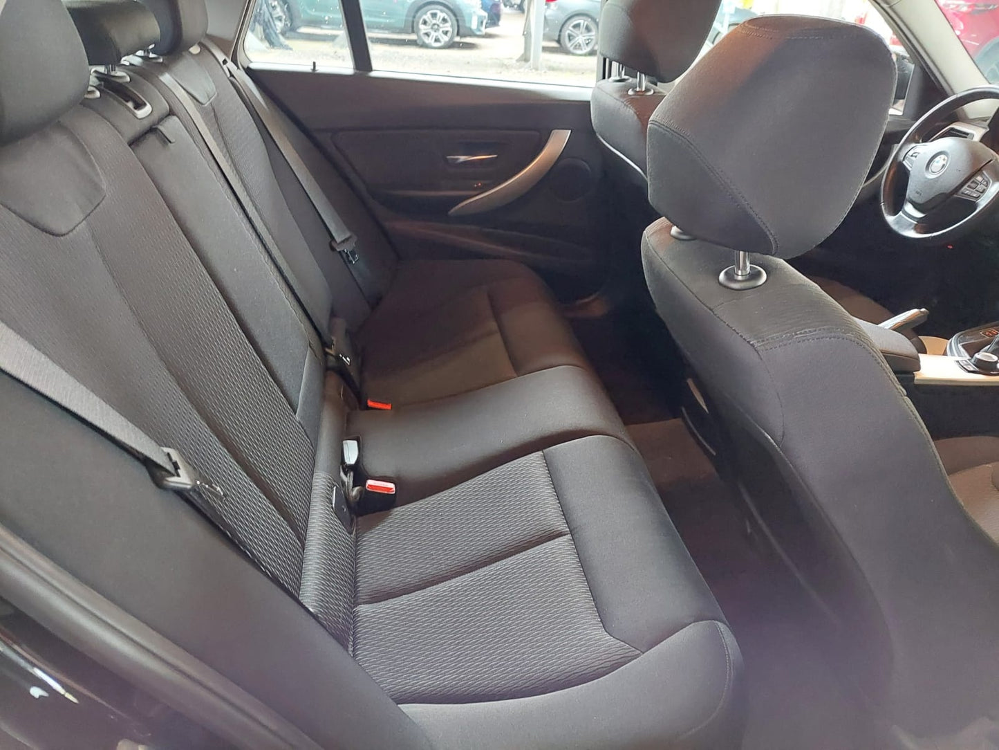 BMW - 320d (2018 - km 131.000 - Diesel)
