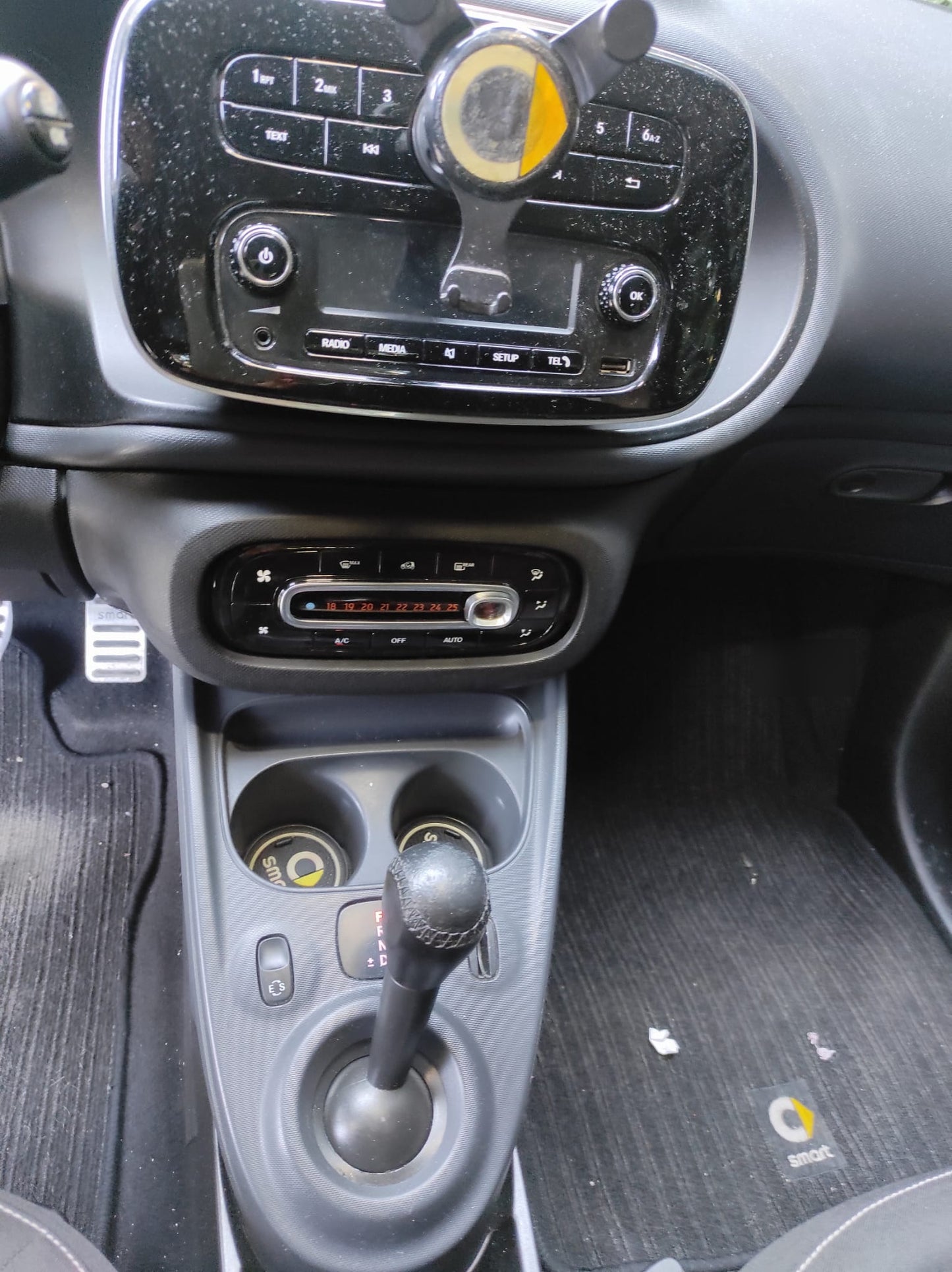 SMART - FORTWO (2016 - km 130.000 - Benzina)