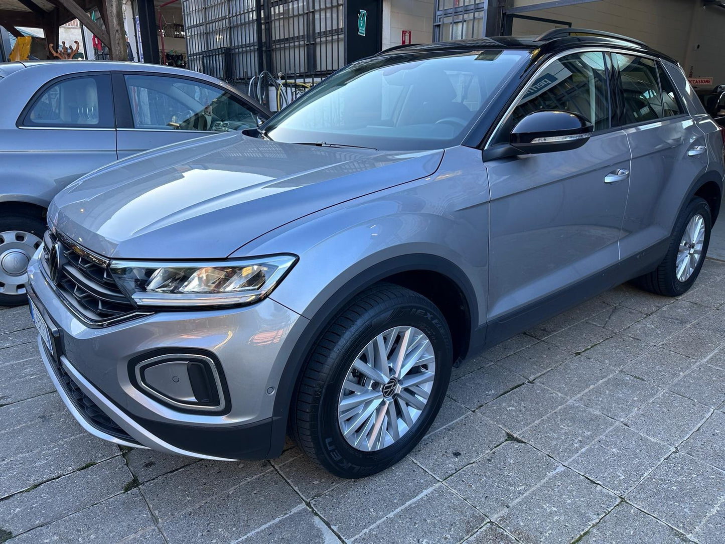 VOLKSWAGEN - T-ROC (2024 - km 27.000 - Diesel)
