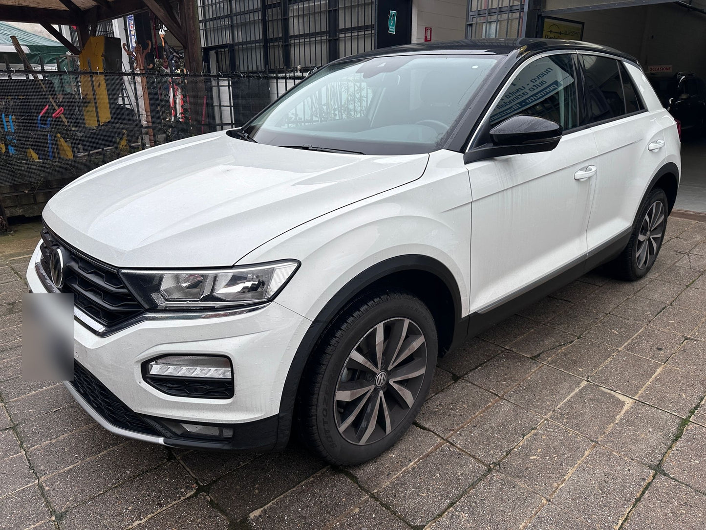 VOLKSWAGEN - T-ROC (2019 - km 81.000 - Benzina)