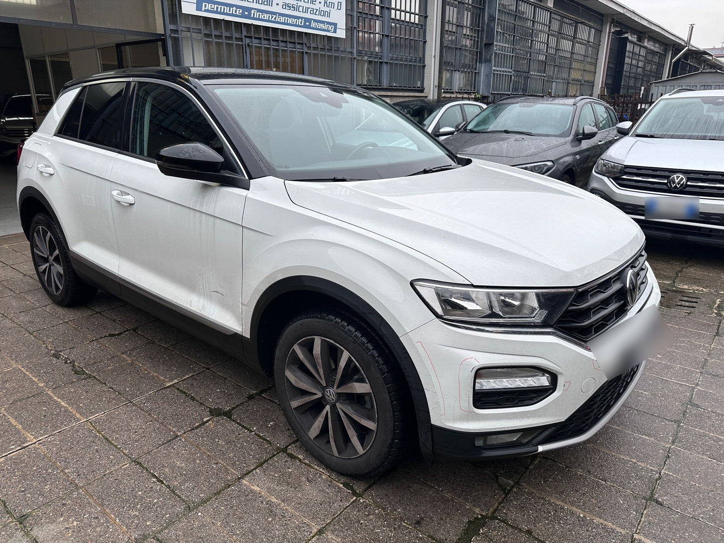 VOLKSWAGEN - T-ROC (2019 - km 81.000 - Benzina)
