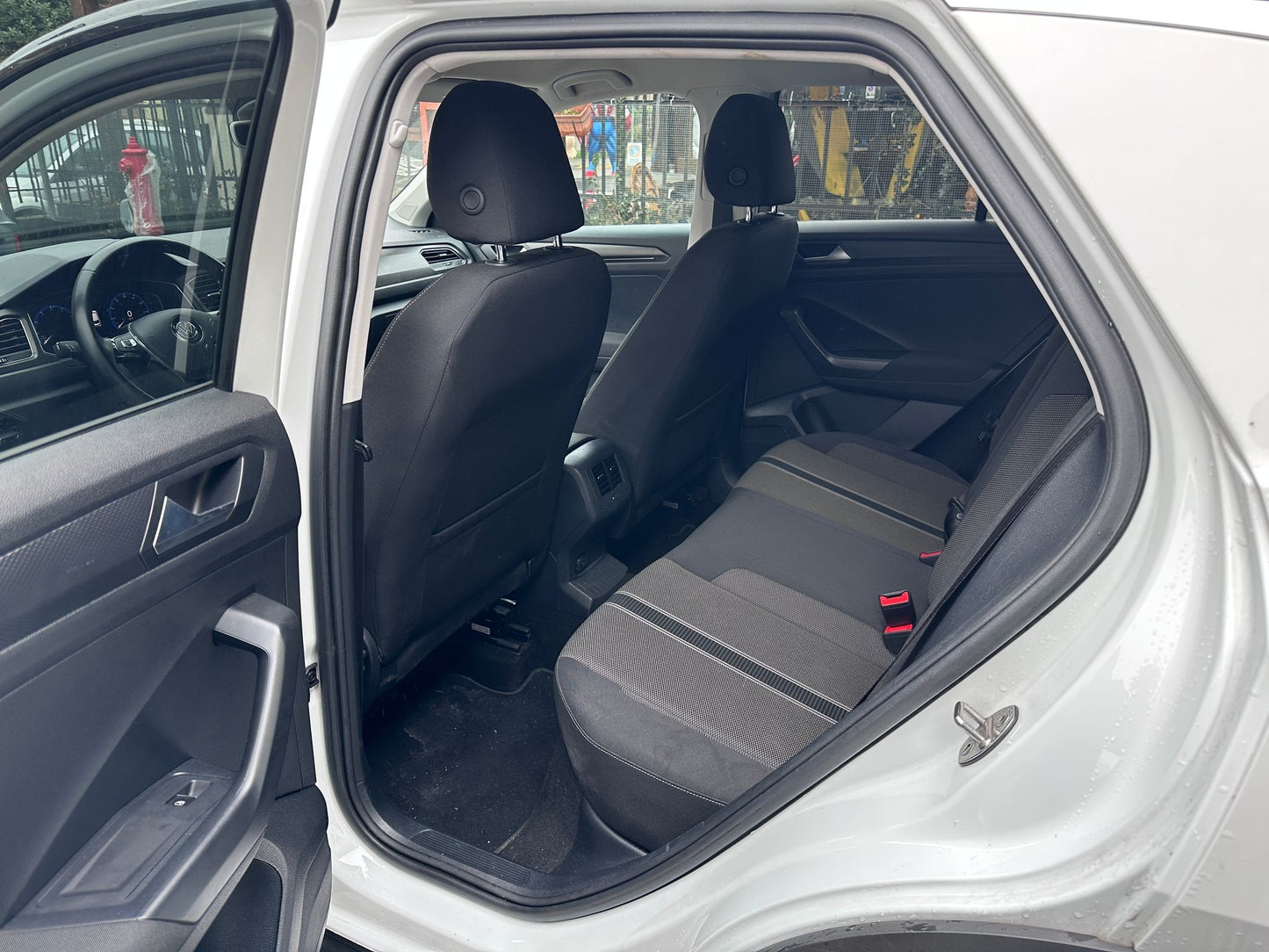 VOLKSWAGEN - T-ROC (2019 - km 81.000 - Benzina)