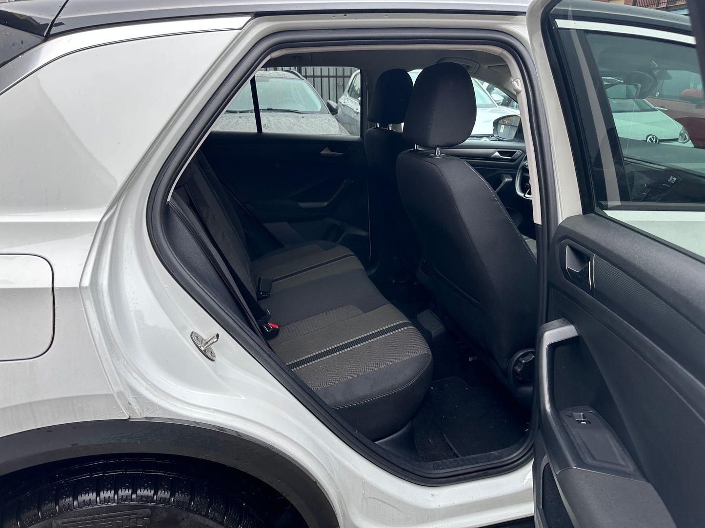 VOLKSWAGEN - T-ROC (2019 - km 81.000 - Benzina)