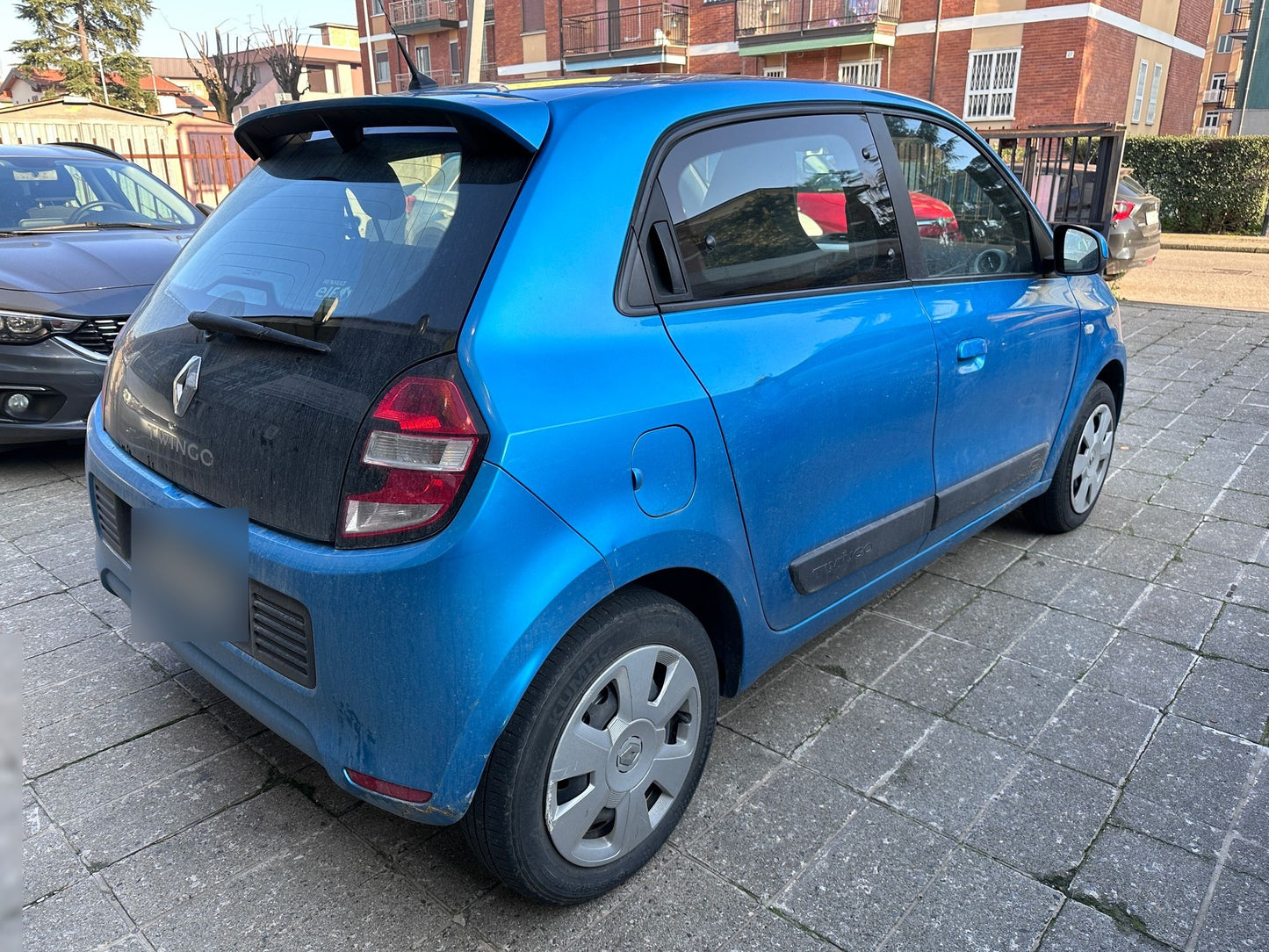 RENAULT - TWINGO (2015 - km 125.000 - Benzina)