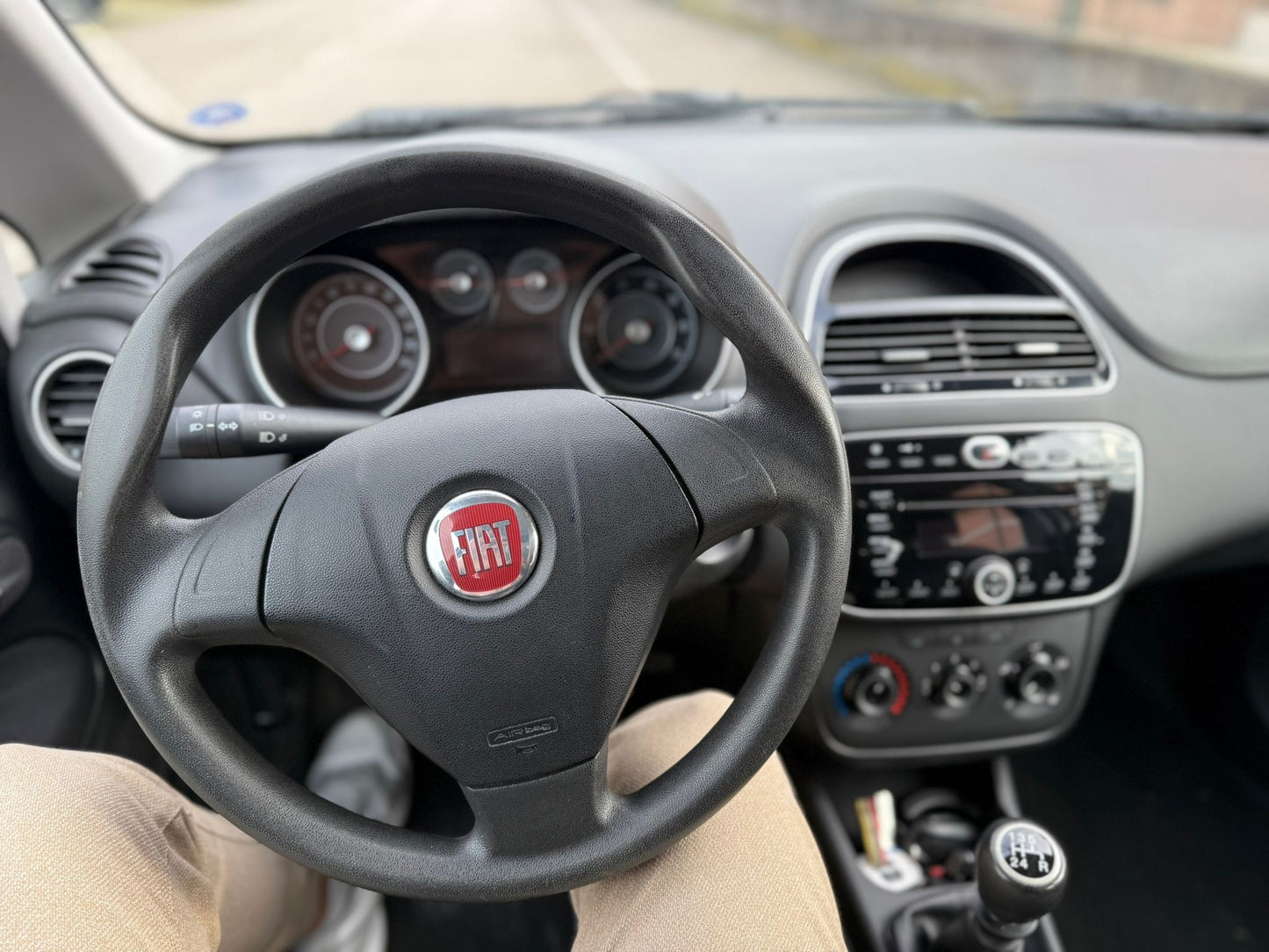 FIAT - PUNTO (2017 - km 94.000 - Benzina)