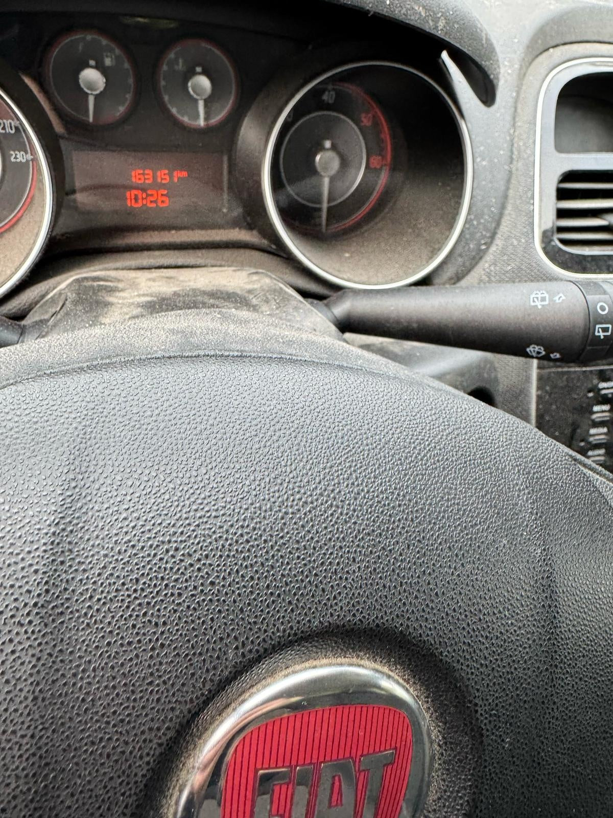 FIAT - PUNTO (2015 - km 160.000 - Diesel)