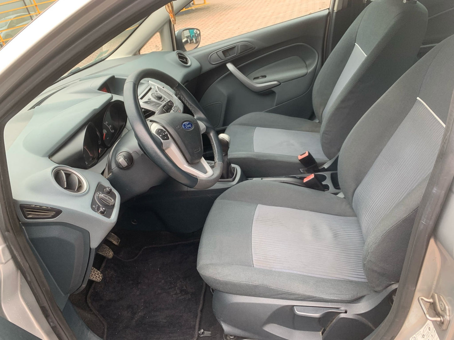FORD - FIESTA (2010 - km 147.000 - Diesel)