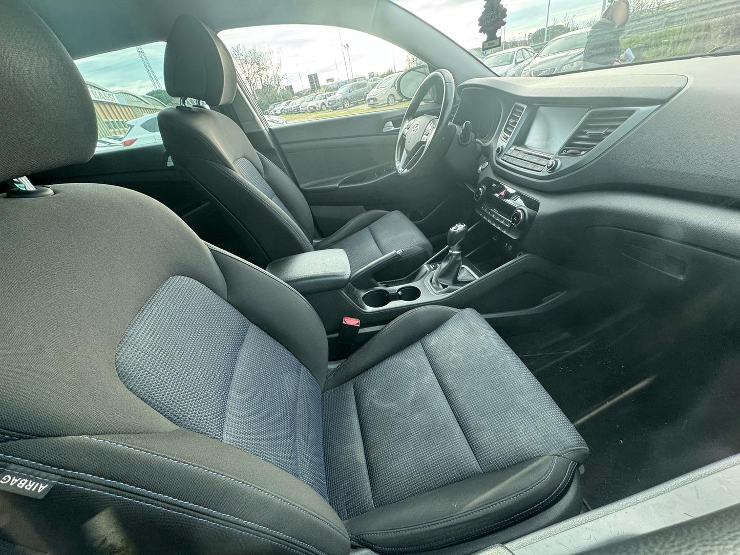 HYUNDAI - TUCSON (2016 - km 170.000 - Diesel)