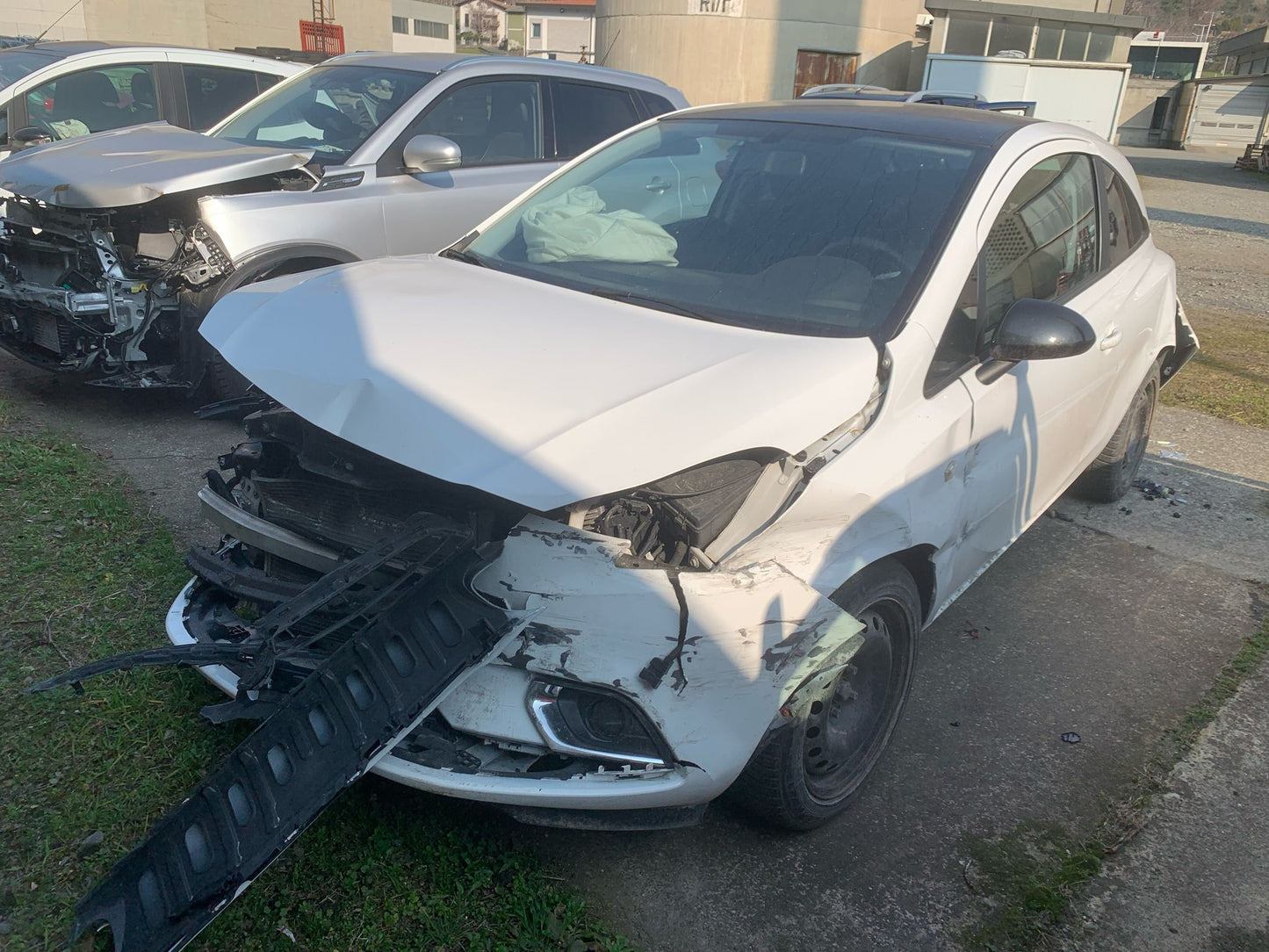 OPEL - CORSA (2016 - km 63.504 - Benzina)