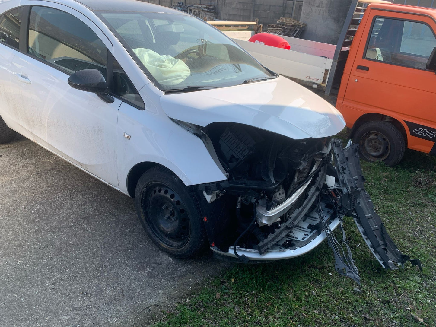 OPEL - CORSA (2016 - km 63.504 - Benzina)