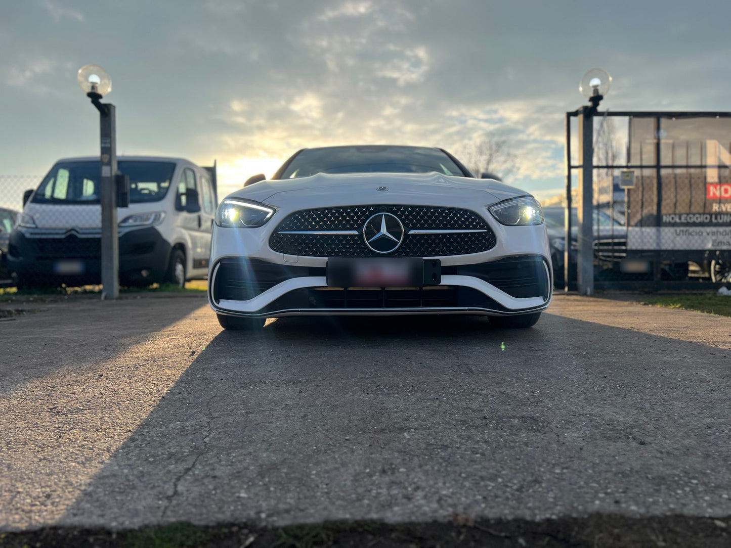 MERCEDES-BENZ - C 300 (2022 - km 39.000 - Ibrida)