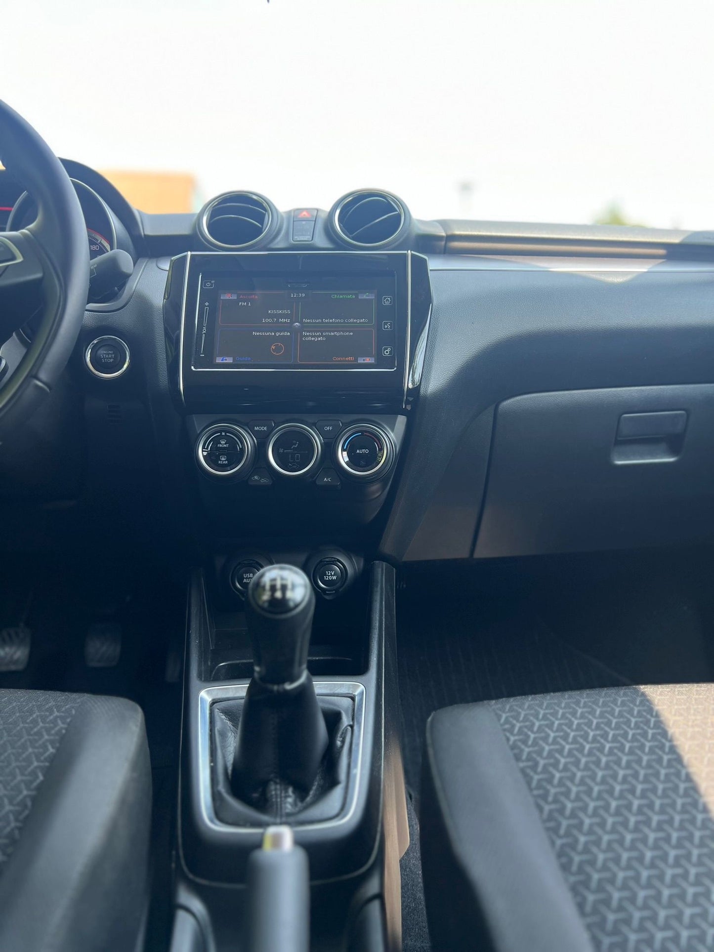 SUZUKI - SWIFT (2021 - km 20.000 - Ibrida)