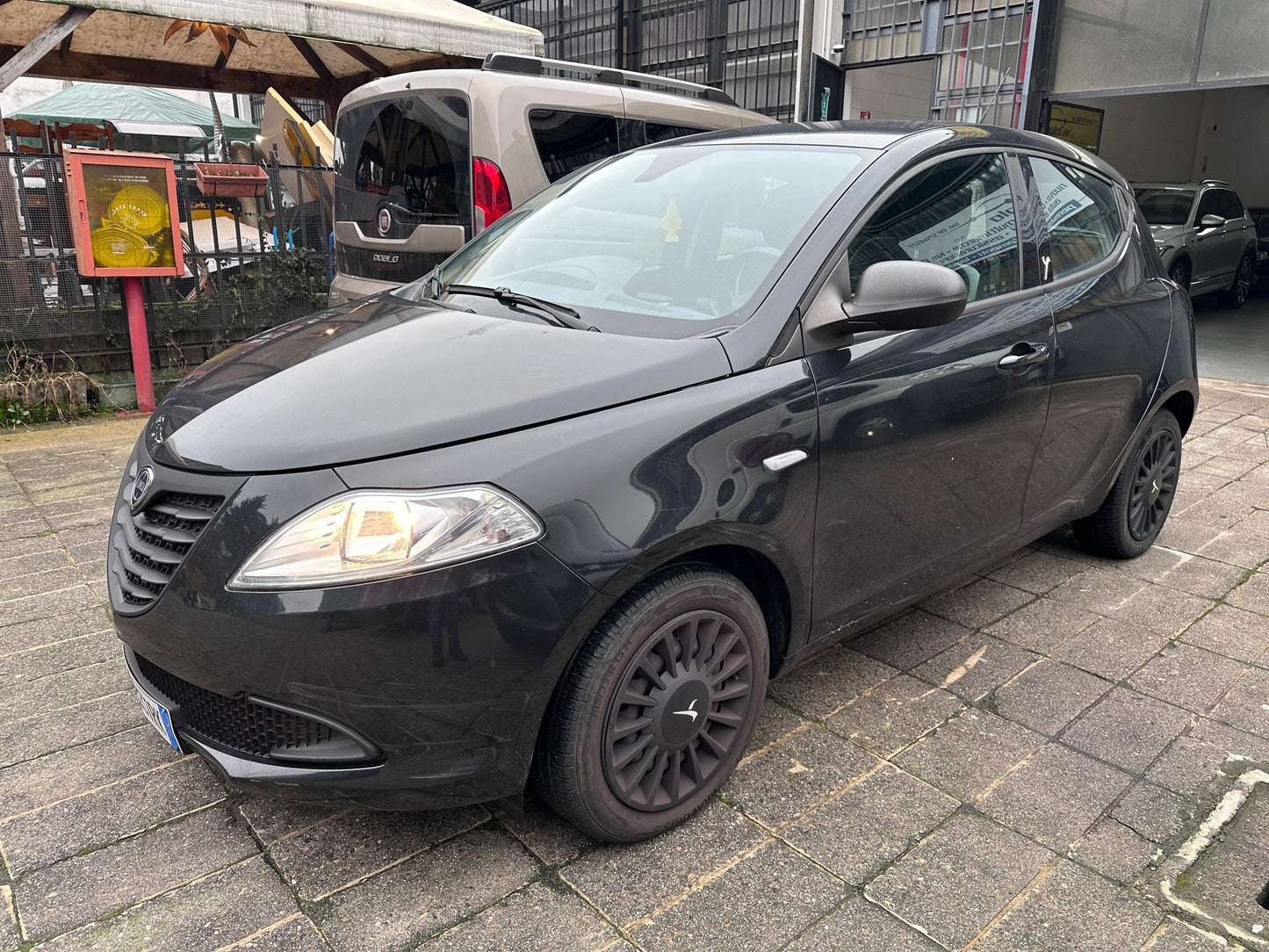 LANCIA - YPSILON (2015 - km 103.000 - Diesel)