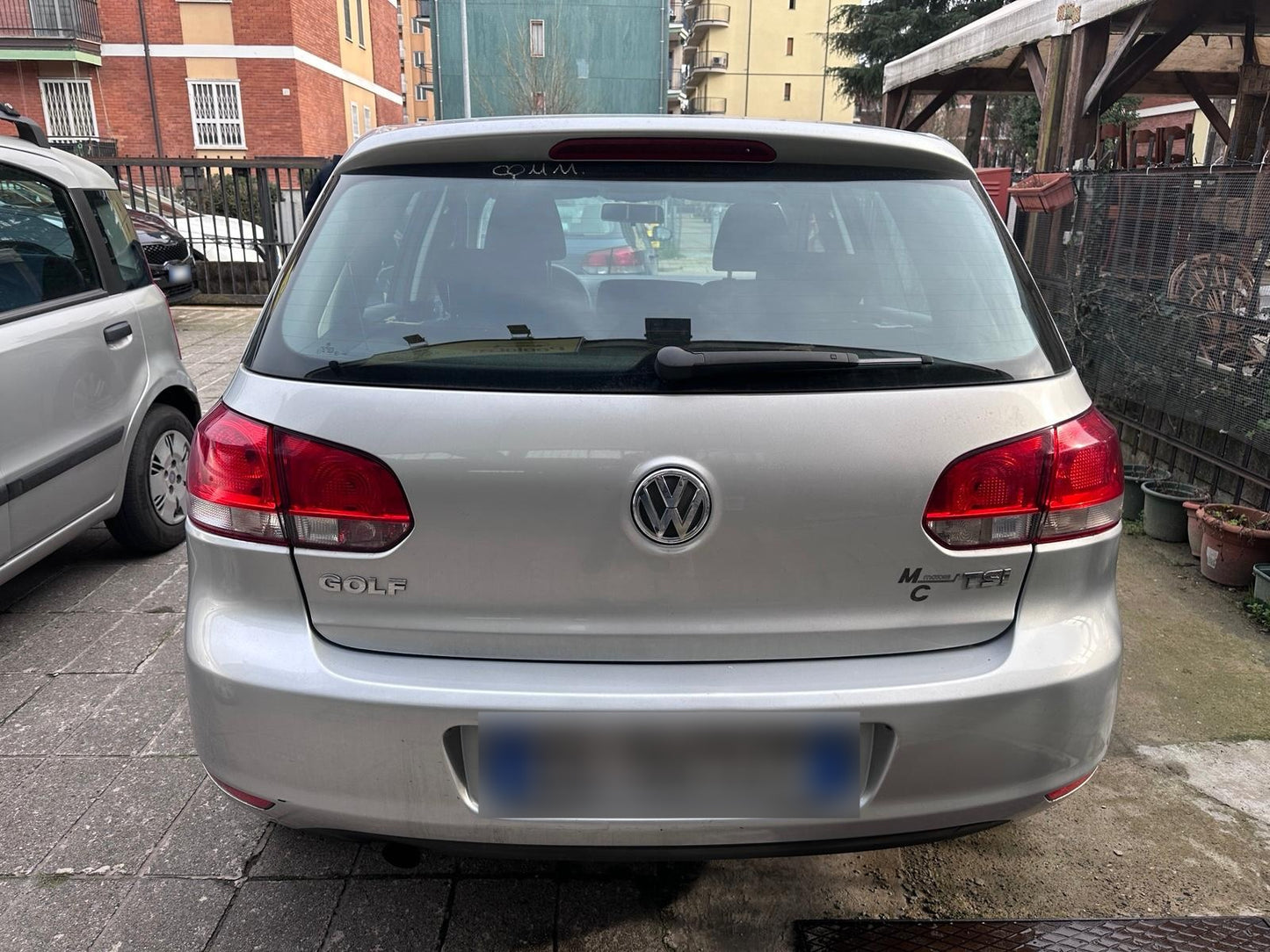 VOLKSWAGEN - GOLF (2012 - km 106.000 - Benzina)