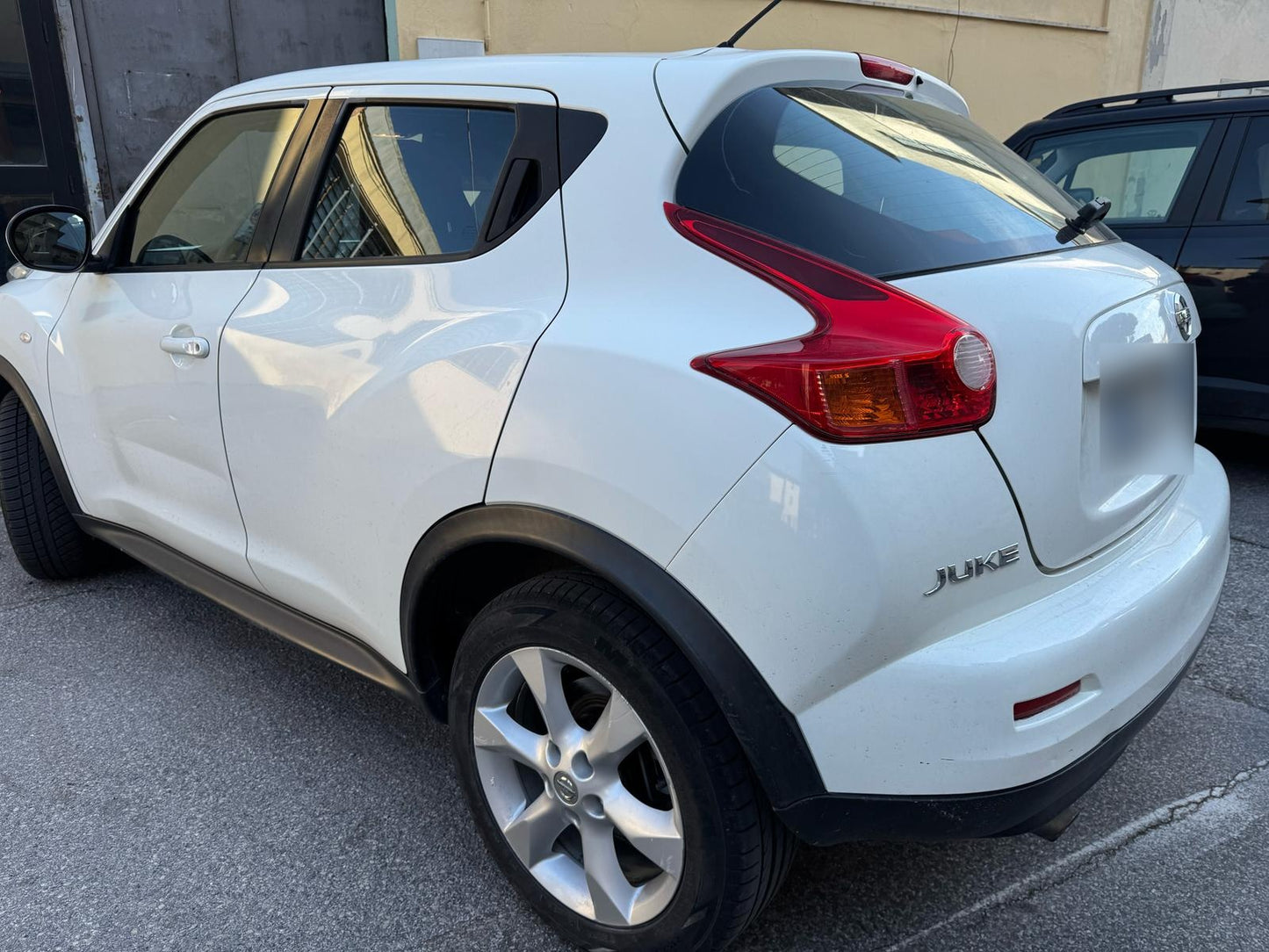 NISSAN - JUKE (2011 - km 180.000 - Benzina)