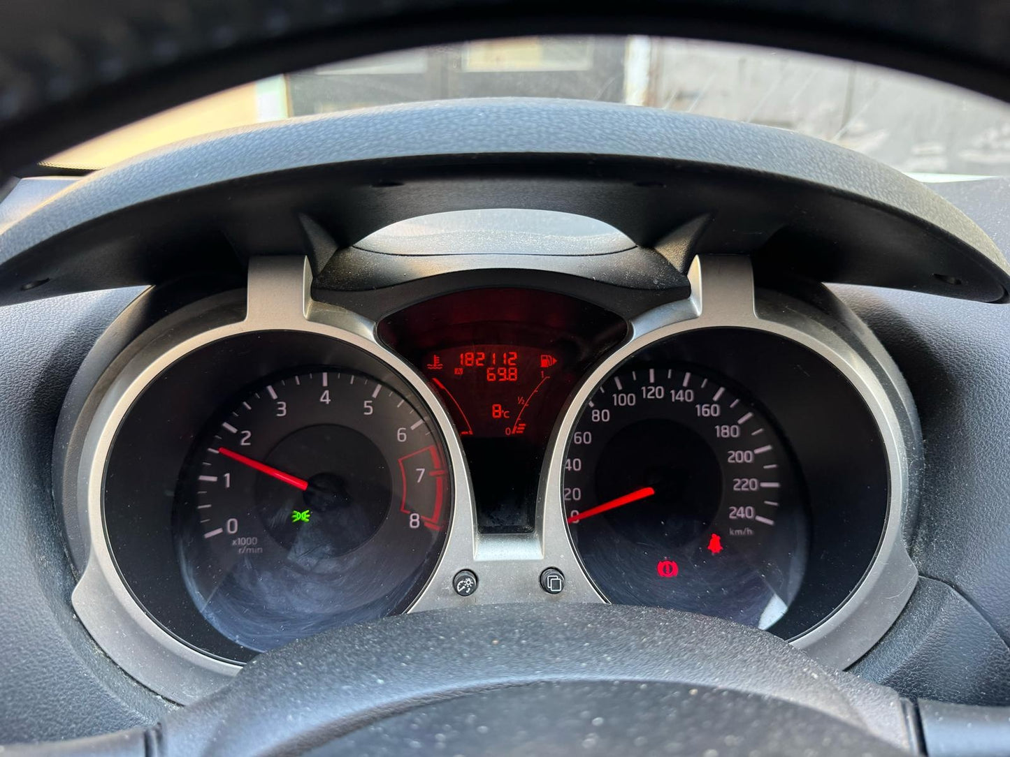 NISSAN - JUKE (2011 - km 180.000 - Benzina)
