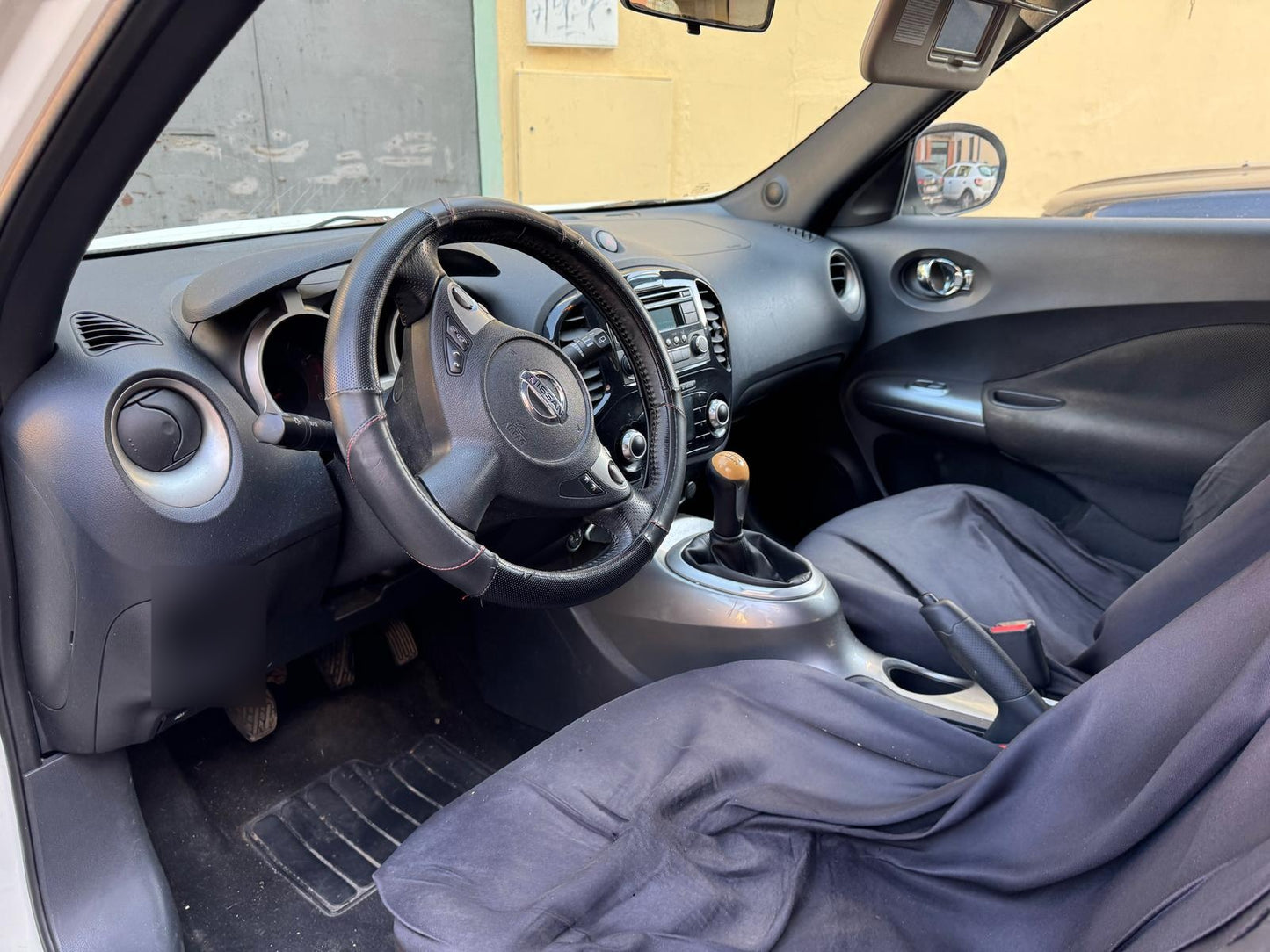 NISSAN - JUKE (2011 - km 180.000 - Benzina)