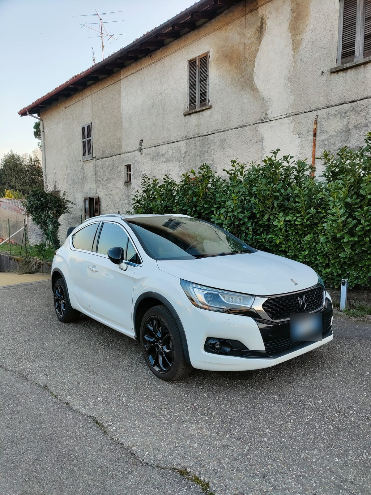 DS AUTOMOBILES - DS 4 Crossback (2016 - km 163.000 - Diesel)