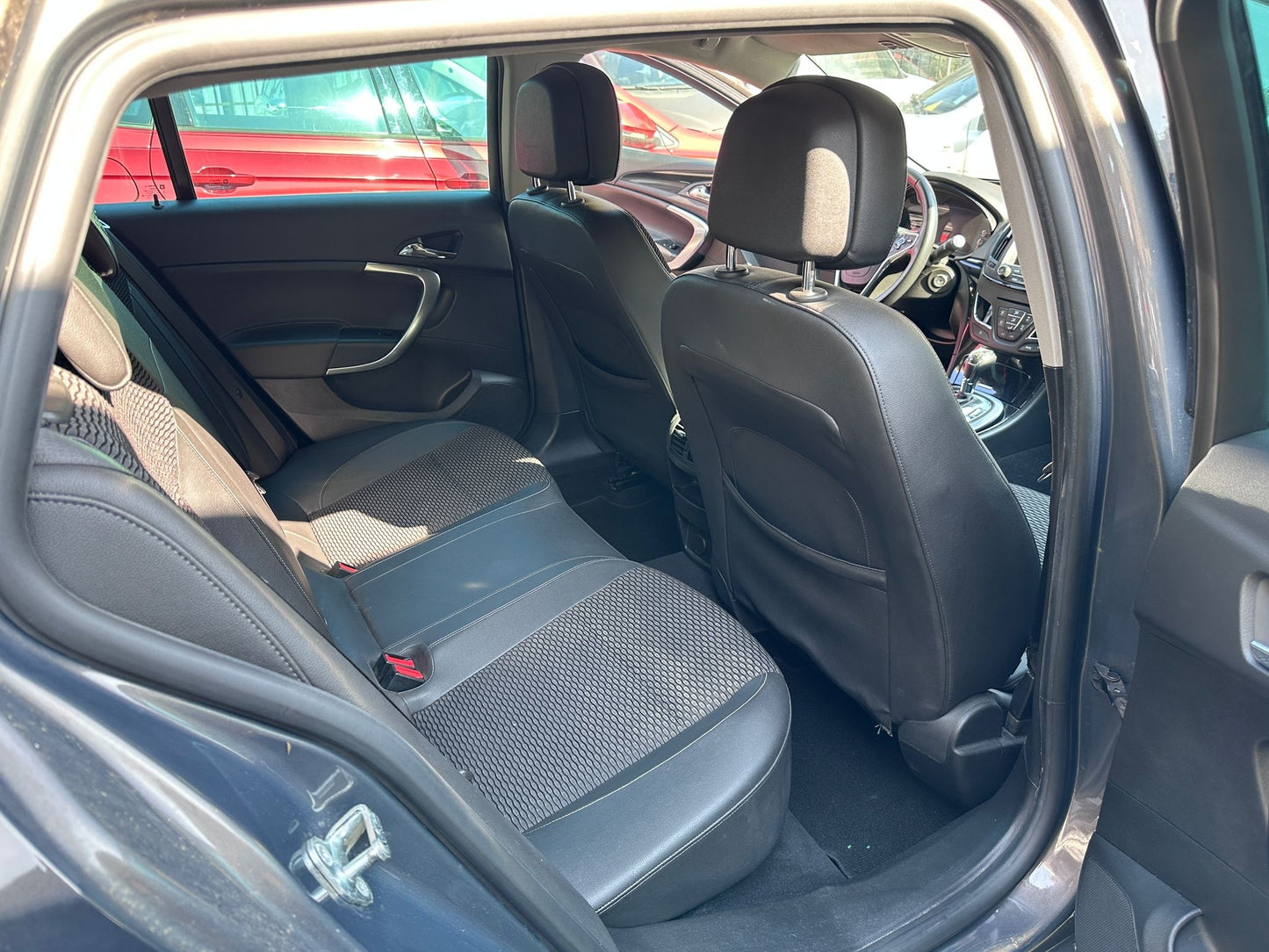 OPEL - INSIGNIA (2015 - km 151.000 - Diesel)