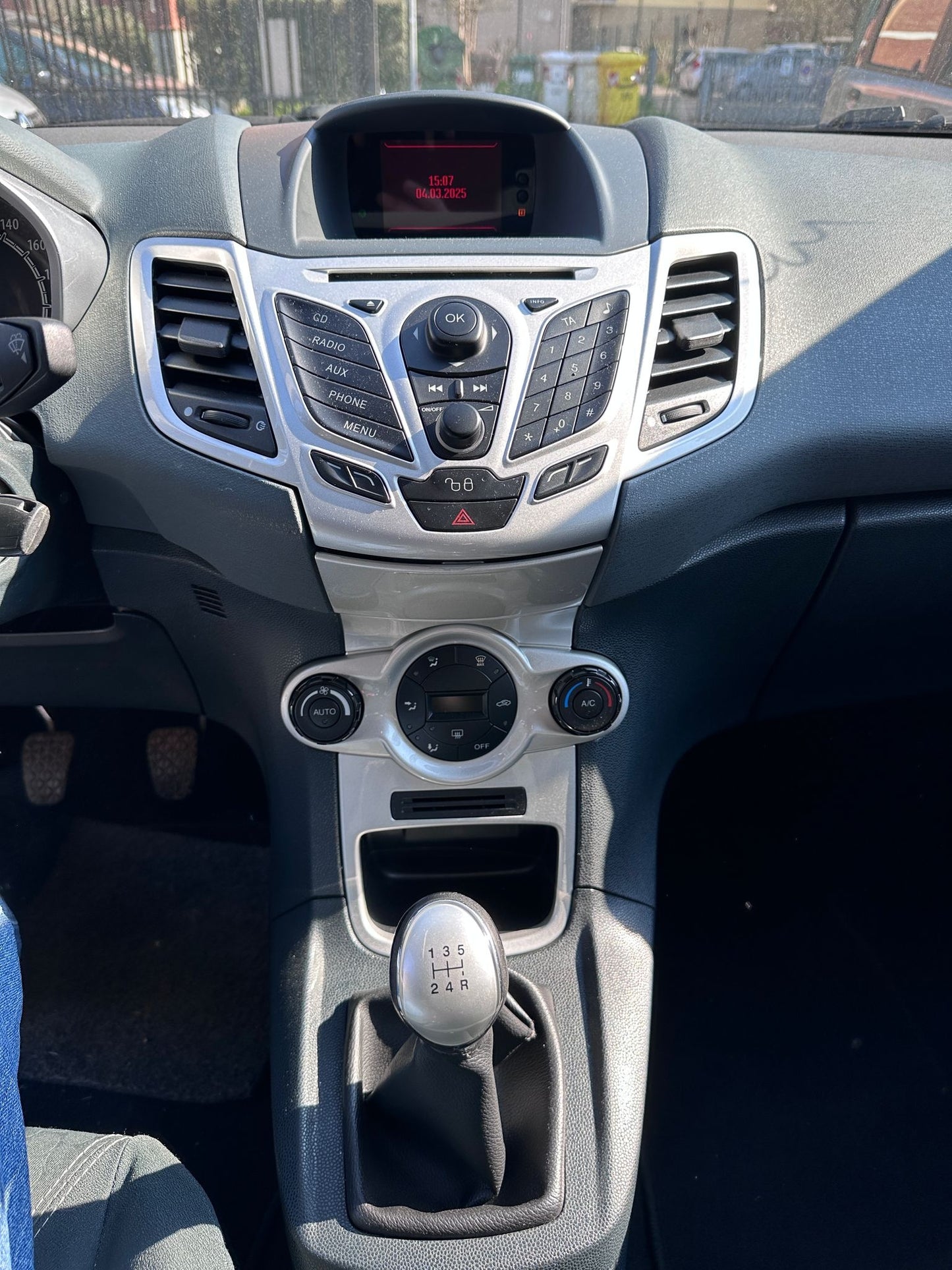 FORD - FIESTA (2010 - km 201.000 - GPL)