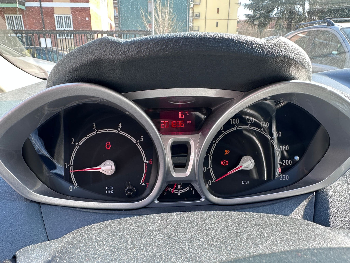 FORD - FIESTA (2010 - km 201.000 - GPL)