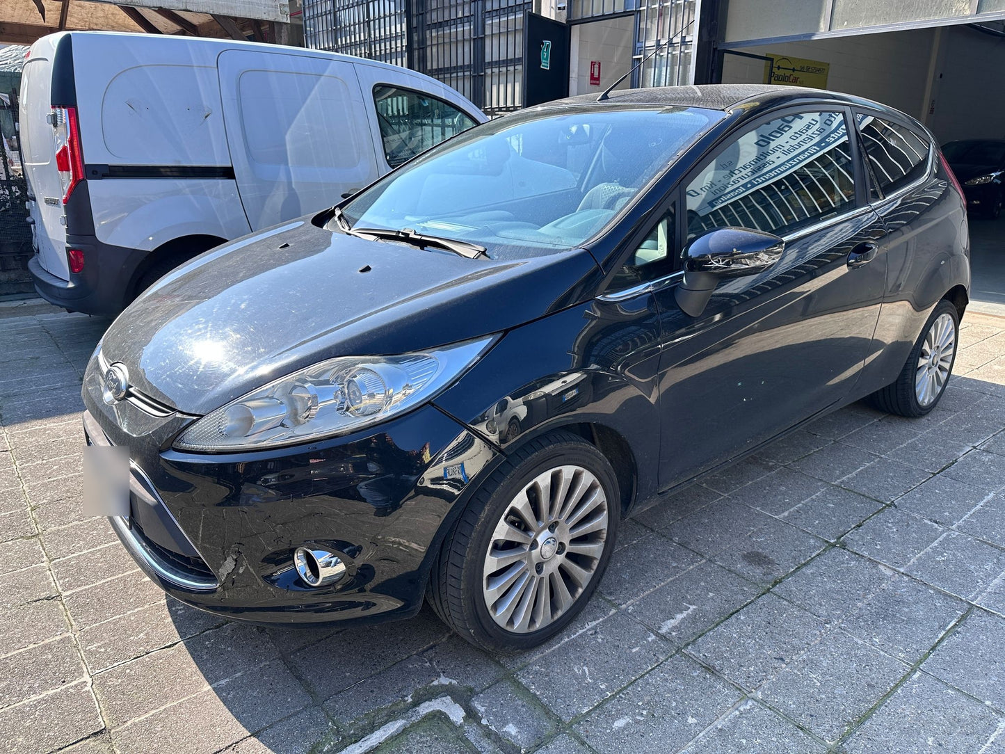 FORD - FIESTA (2010 - km 201.000 - GPL)