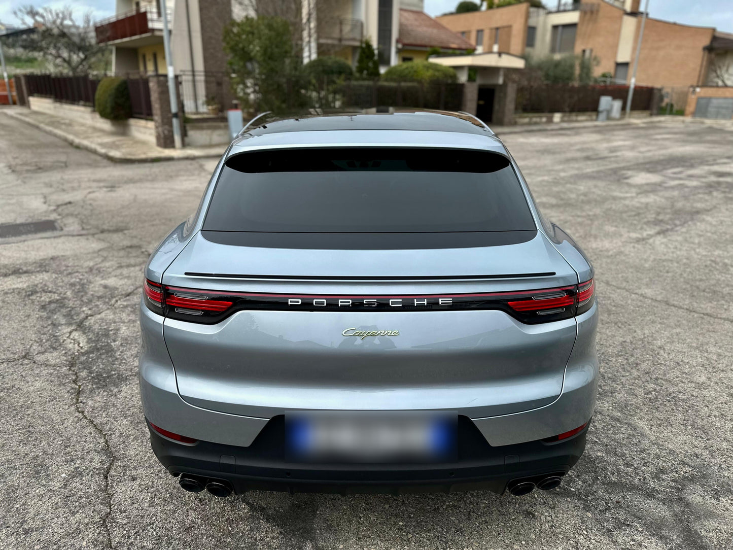 PORSCHE - CAYENNE (2021 - km 46.000 - Ibrida)