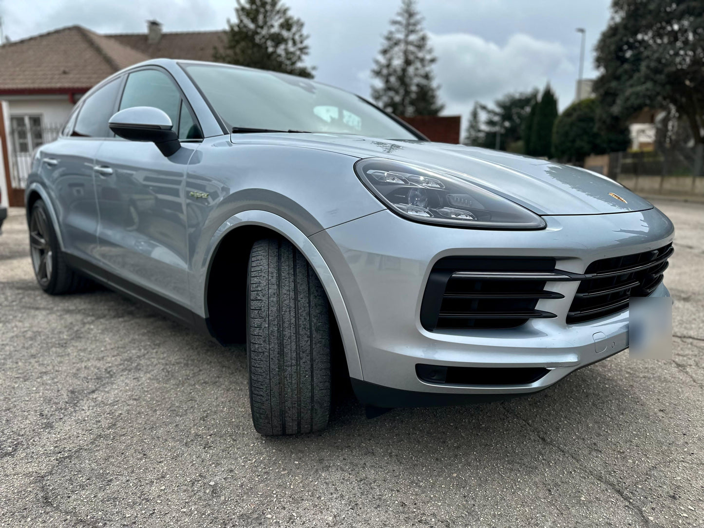 PORSCHE - CAYENNE (2021 - km 46.000 - Ibrida)