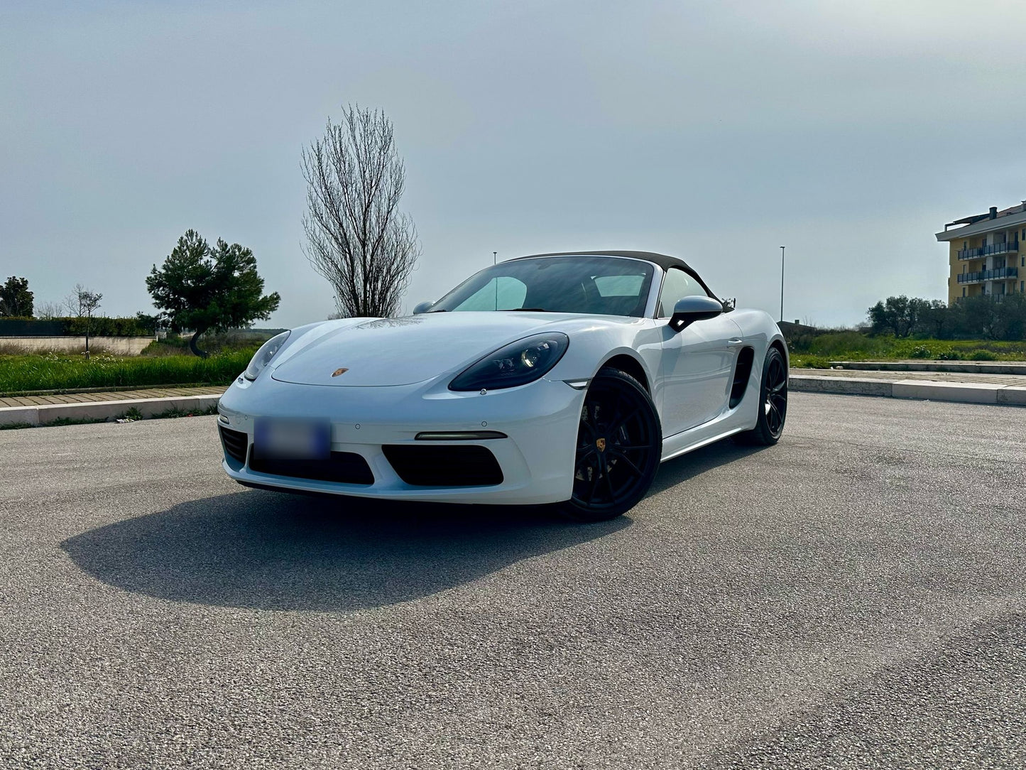 PORSCHE - BOXSTER (2022- km 12.000 - Benzina)