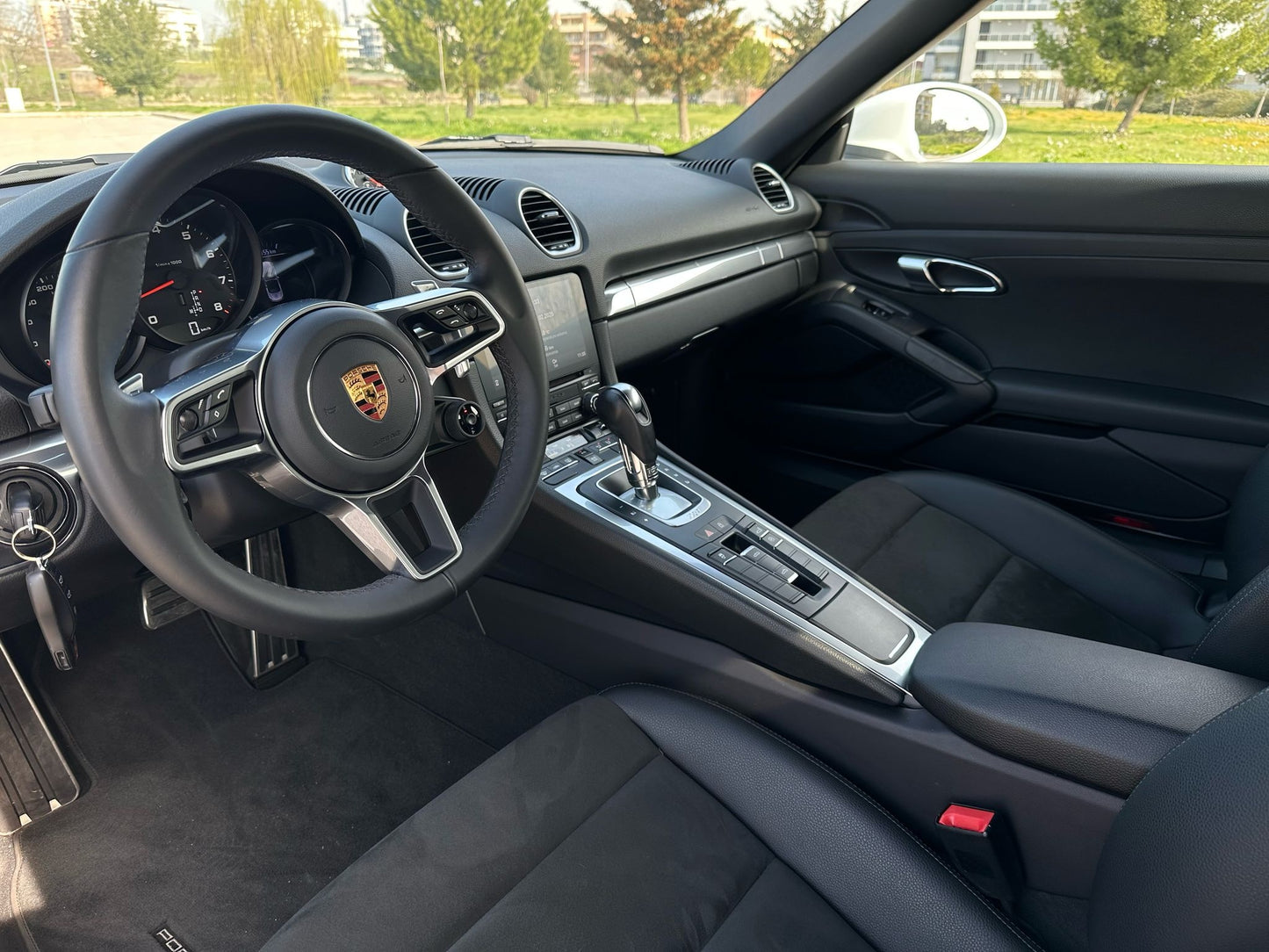 PORSCHE - BOXSTER (2022- km 12.000 - Benzina)