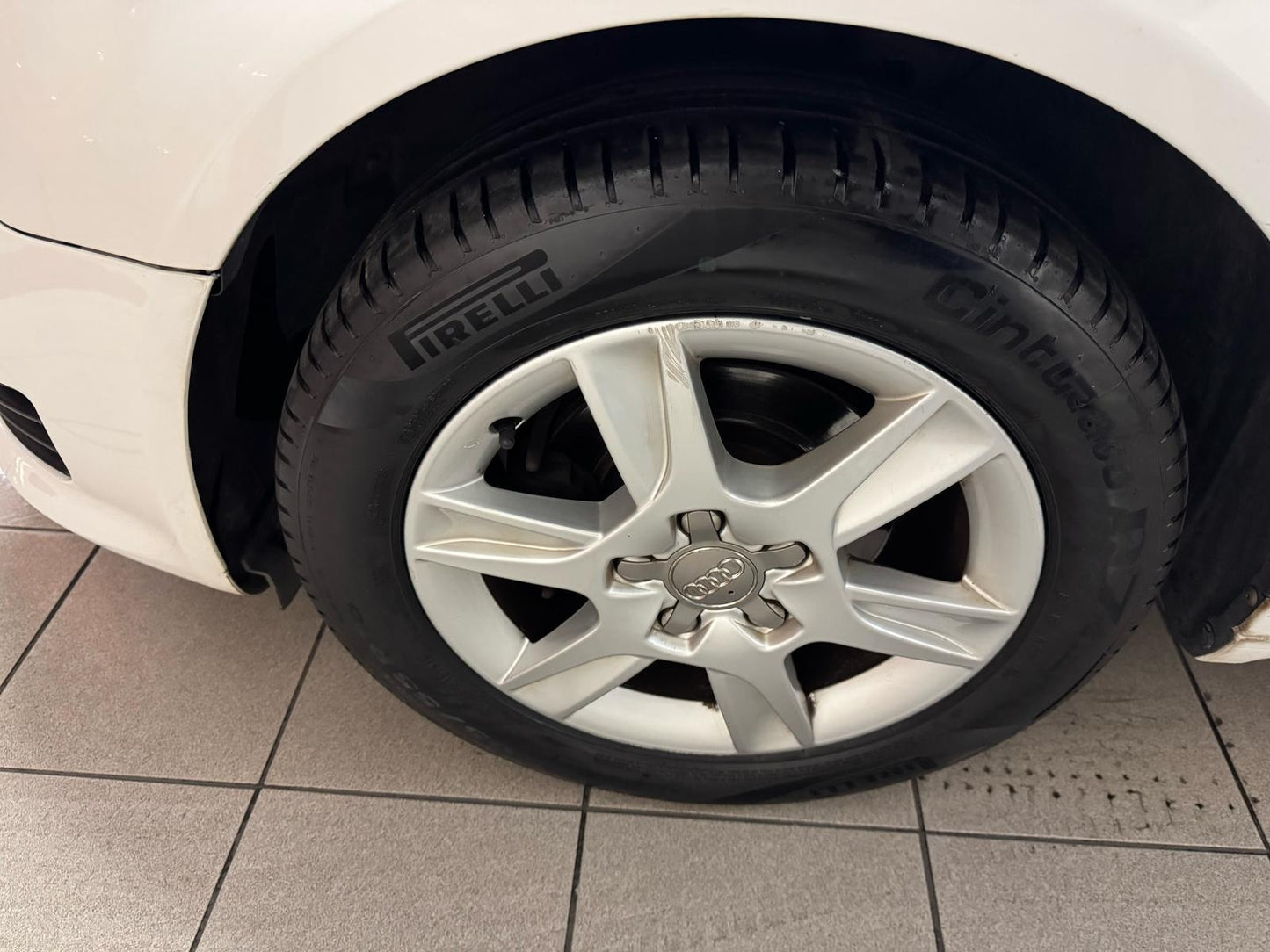 AUDI - A3 (2010 - km 170.000 - Diesel)