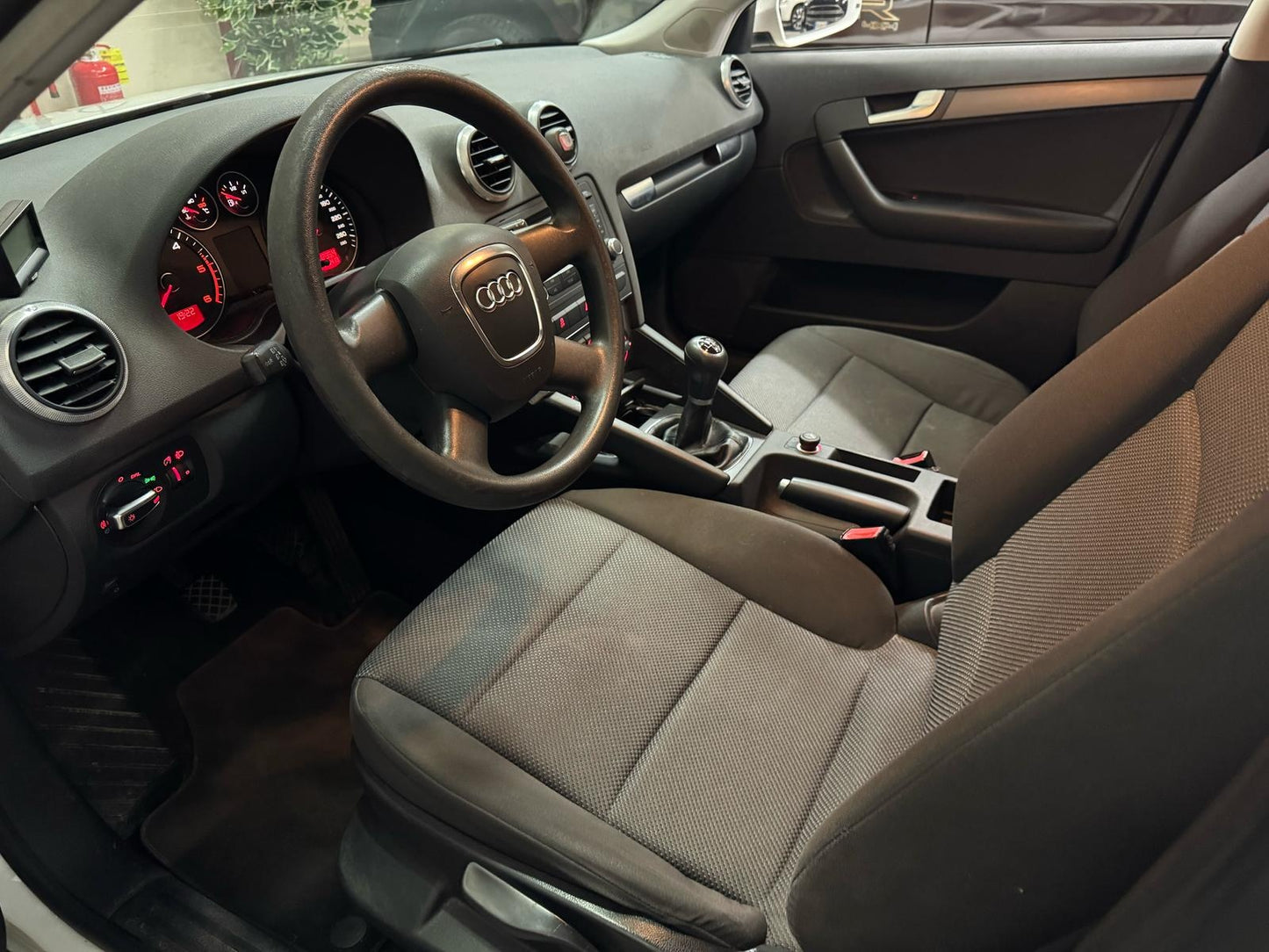 AUDI - A3 (2010 - km 170.000 - Diesel)