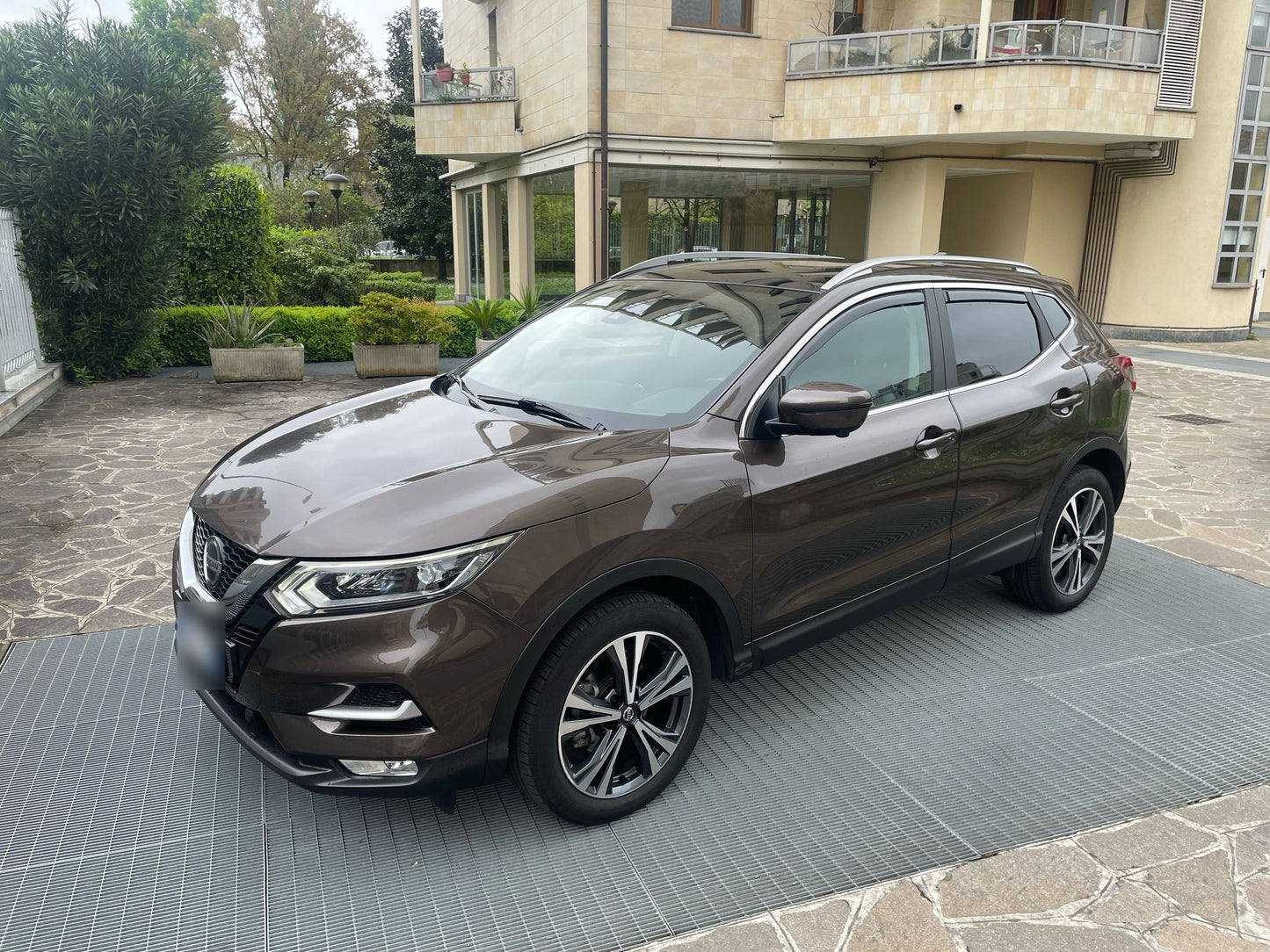 NISSAN - QASHQAI (2018 - km 56.000 - Benzina)
